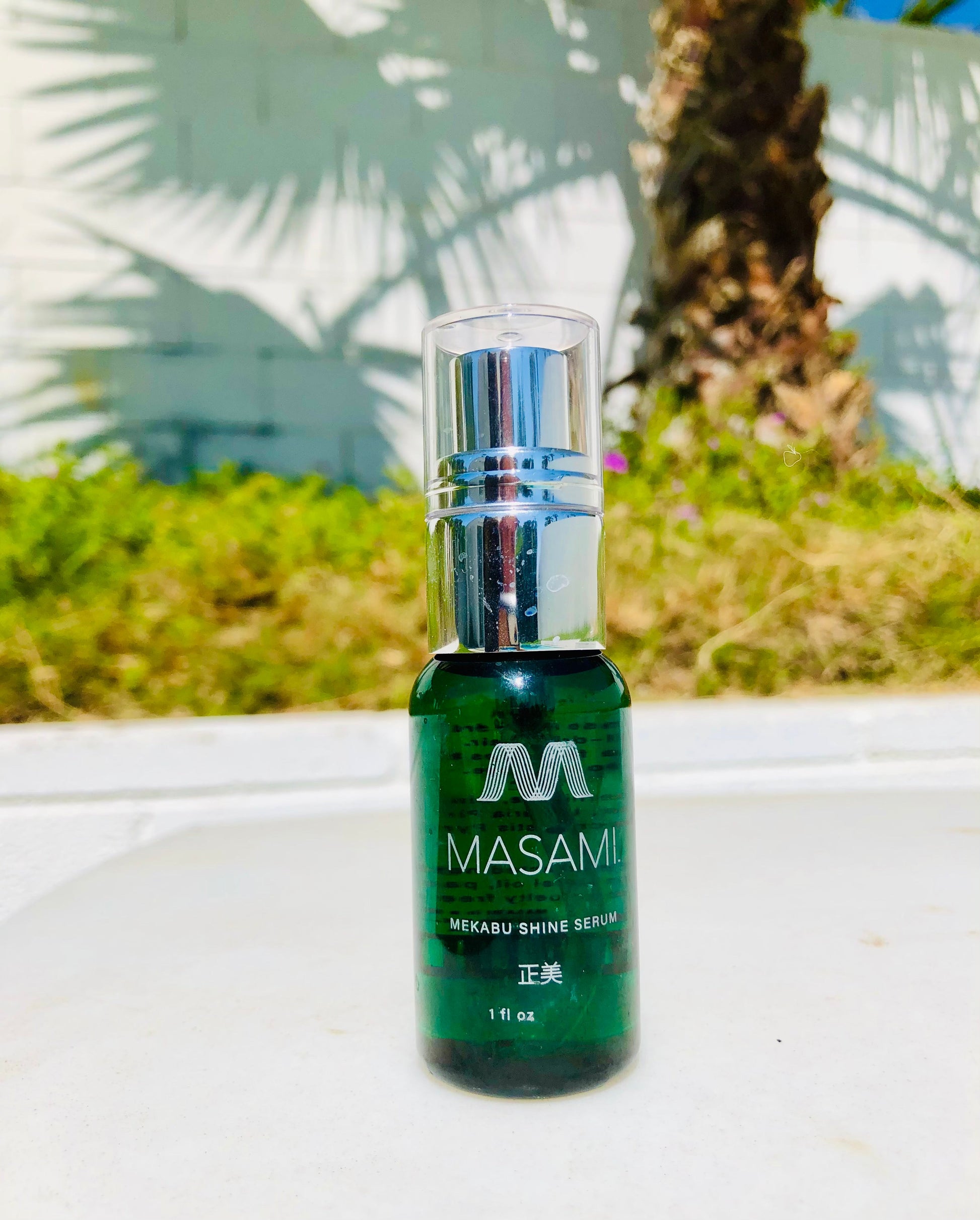 MASAMI Mekabu Hydrating Shine Serum Outside
