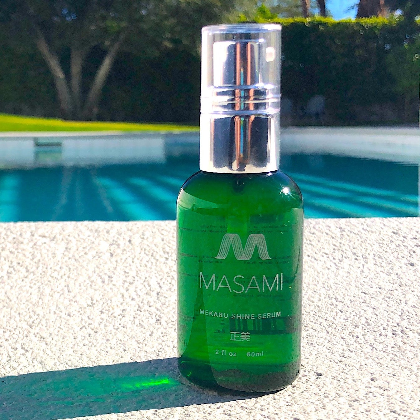 MASAMI Hydrating Shine Serum Poolside