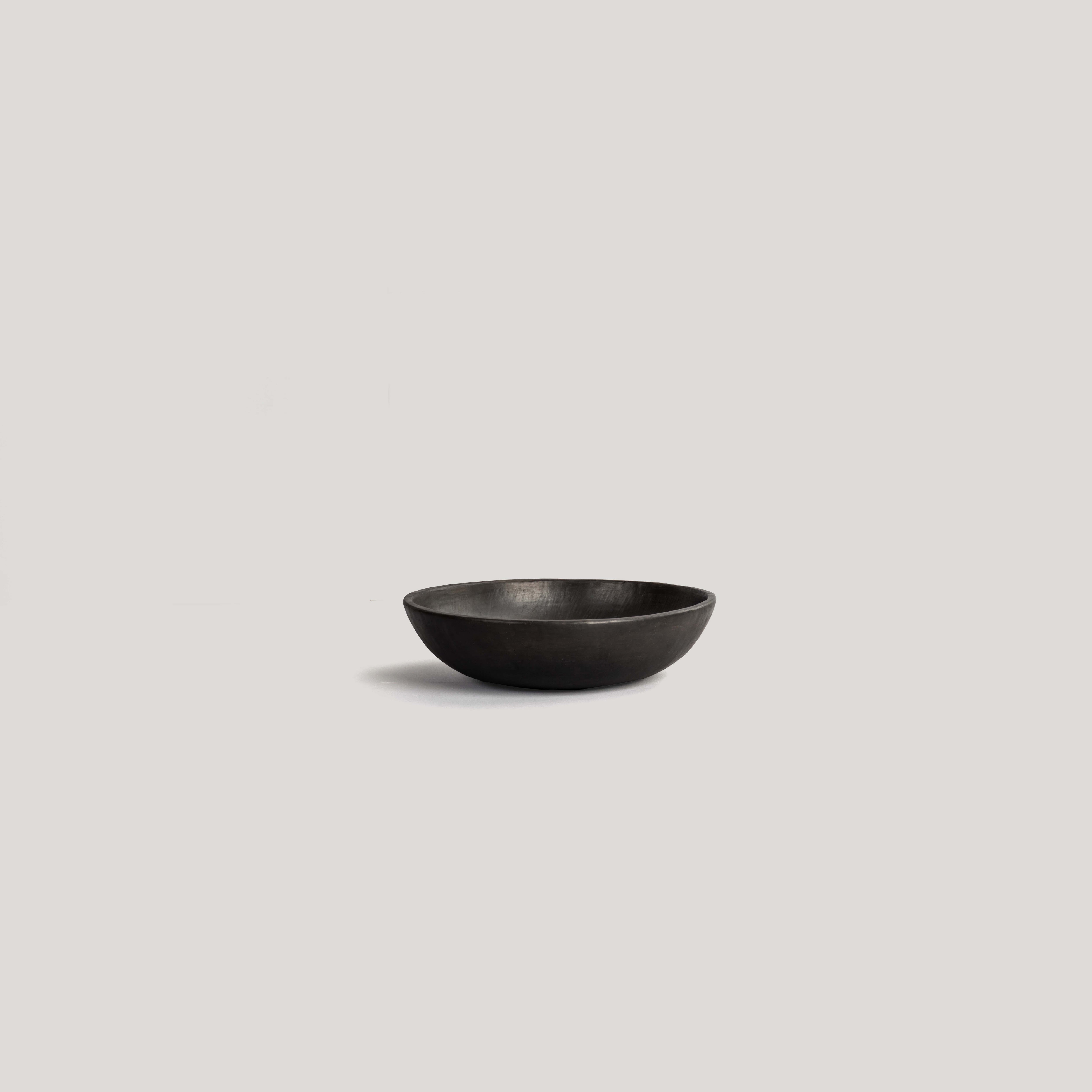 Longpi Black Stone Pottery Serving Bowl