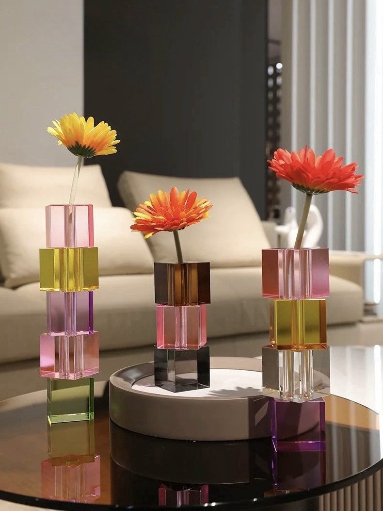 Modern Crystal Cube Bud Vase, Dopamine Table Setting Centrepieces - Vases - Crystal Cube Bud Vase - Small - INSPECIAL HOME