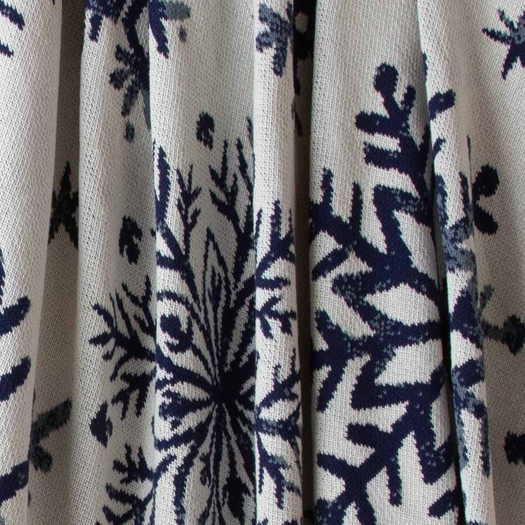 in2green Eco Throw Cotton Sustainable Knit Throw | Nordic Snowflakes