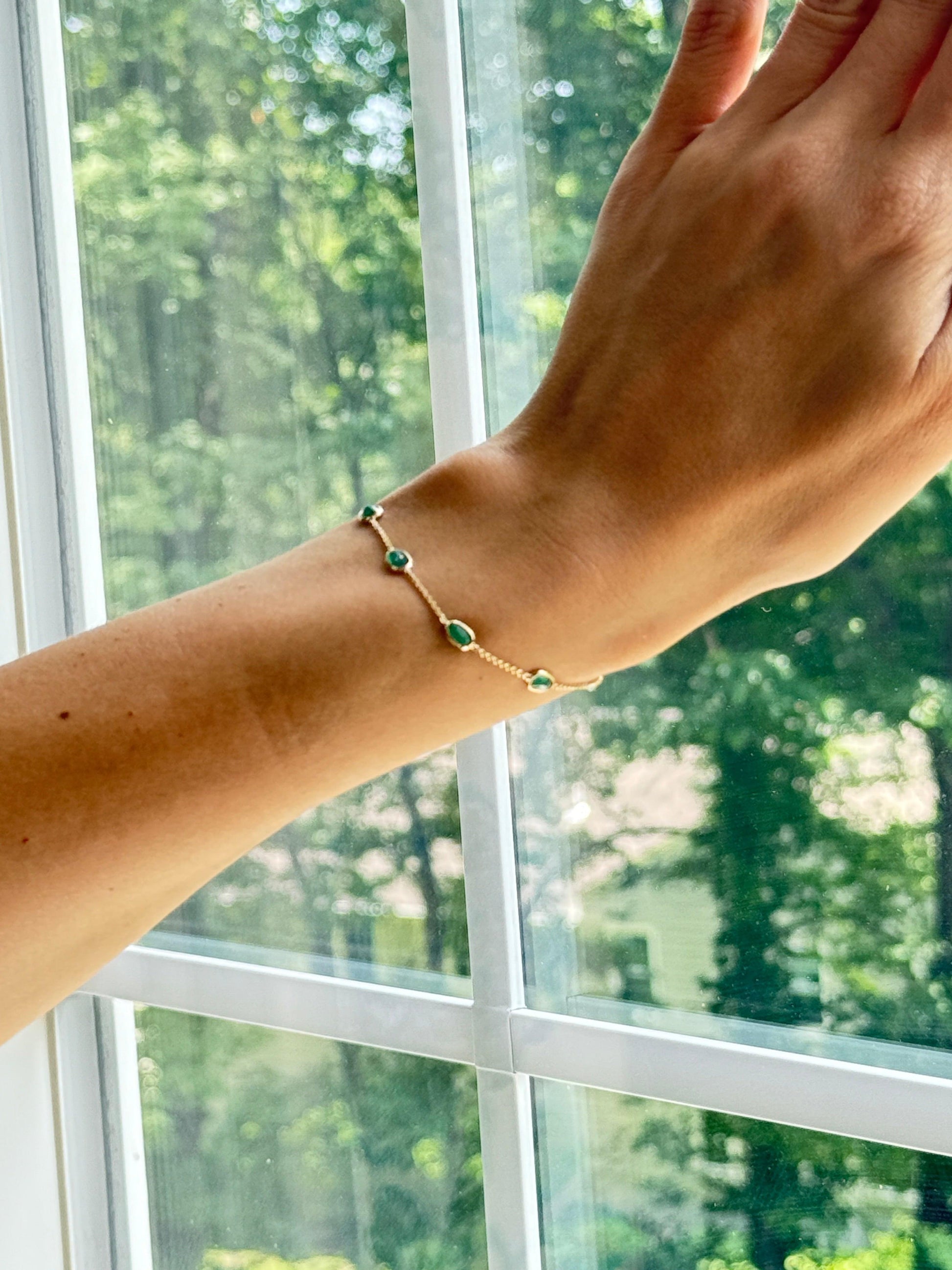 Emerald Spark (large) minimal everyday fine jewelry in solid gold and sterling 925 silver with natural gemstones.