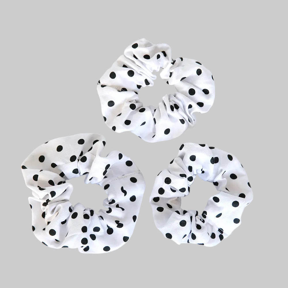 Scrunchie White Polka Dot detail — premium cotton white polka dot scrunchie