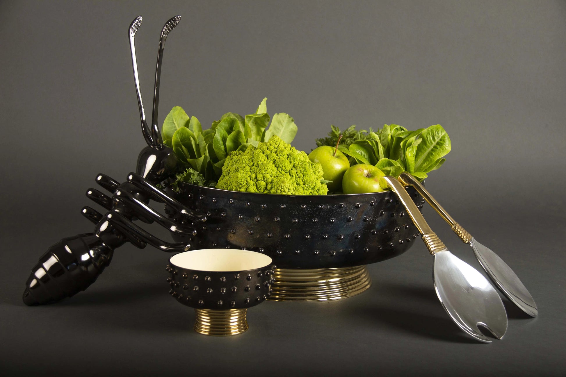 Djembe Salad Server Short Gold