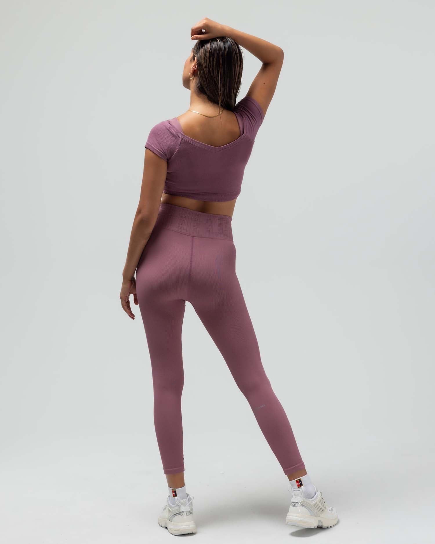MAUVE