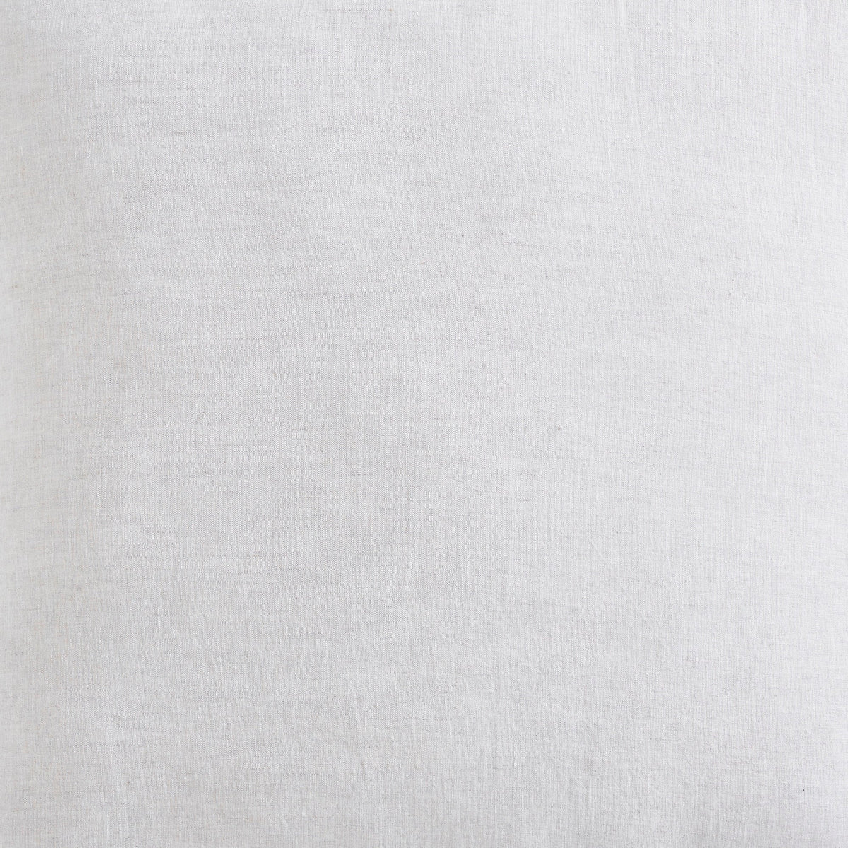 DT-037-10692_3|Crisp white pure cotton duvet cover, perfect for a serene and elegant bedroom. Soft, breathable, hotel-quality bedding.