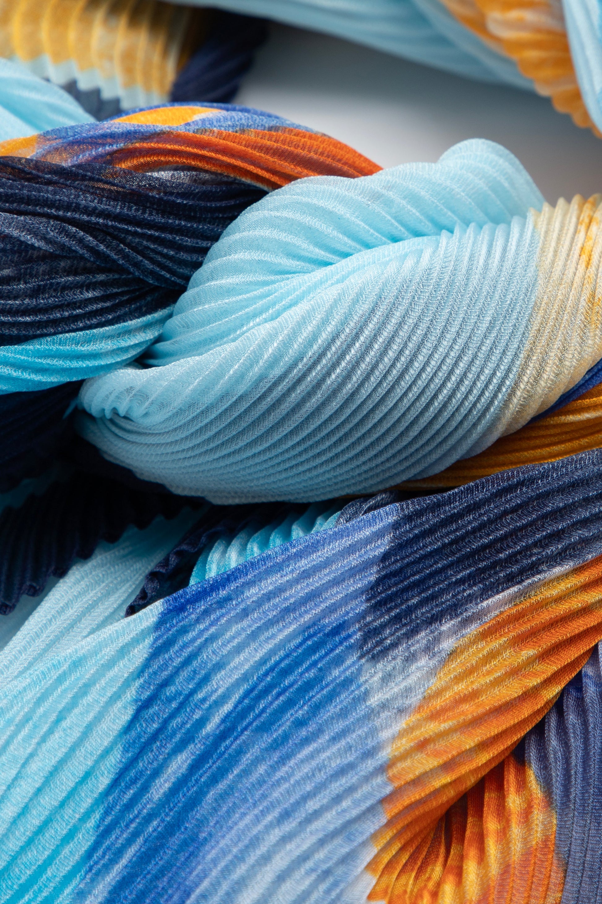 Pleated Abstract Shapes Scarf BLUE