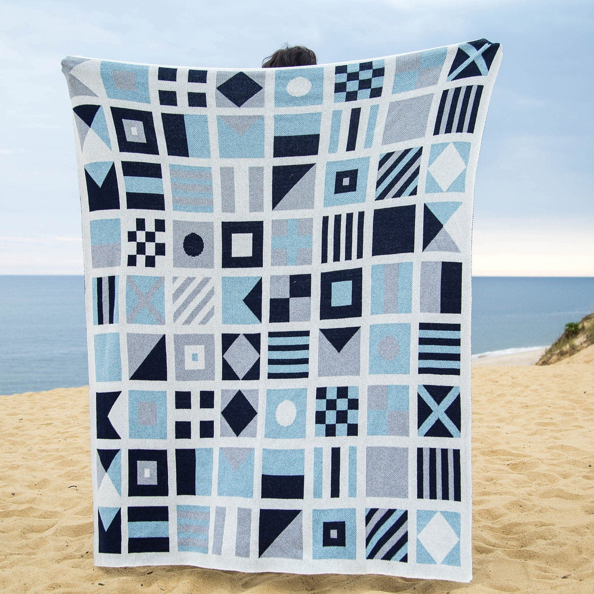 in2green Eco Throw Cotton Sustainable Knit Throw Blanket - Nautical Flags 655646731117 BL01NF4