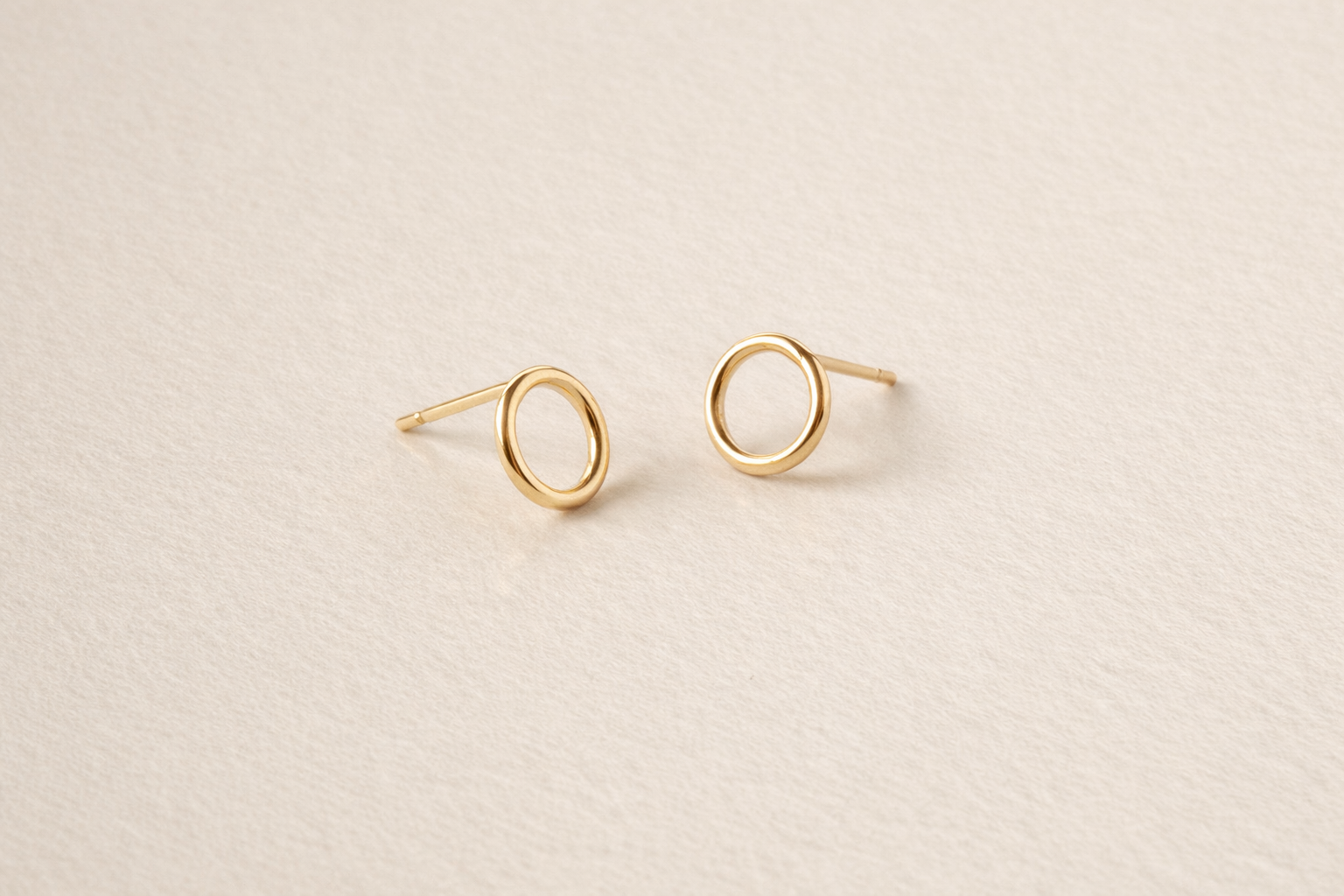 Margo Petite Circle Studs | Gold Fill