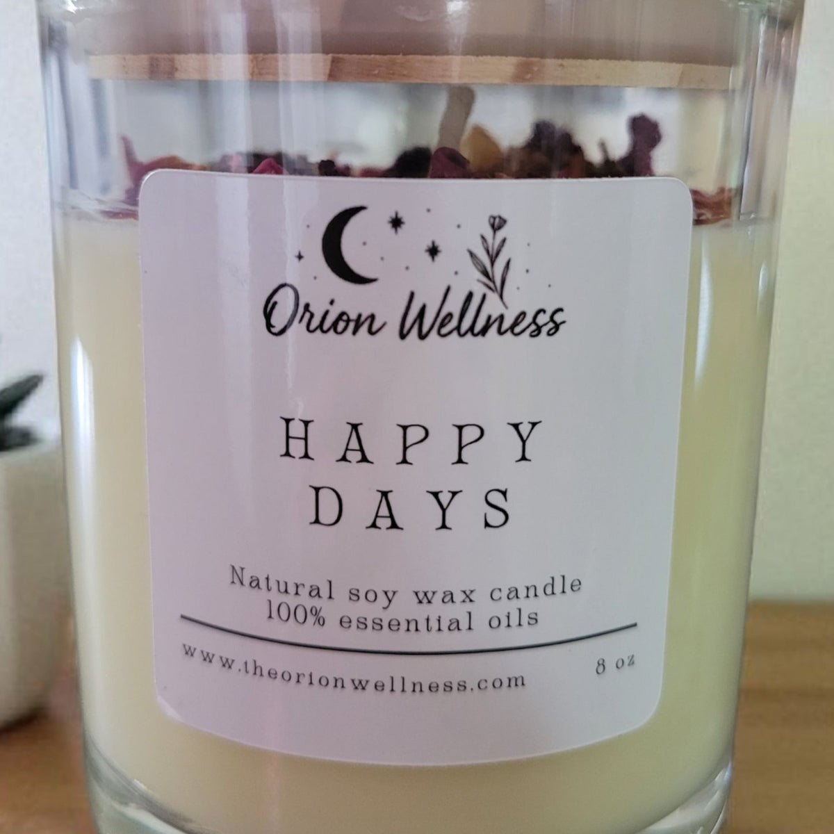 Happy Days Candle label close-up, included in Happy Days Candle + Calm Duo