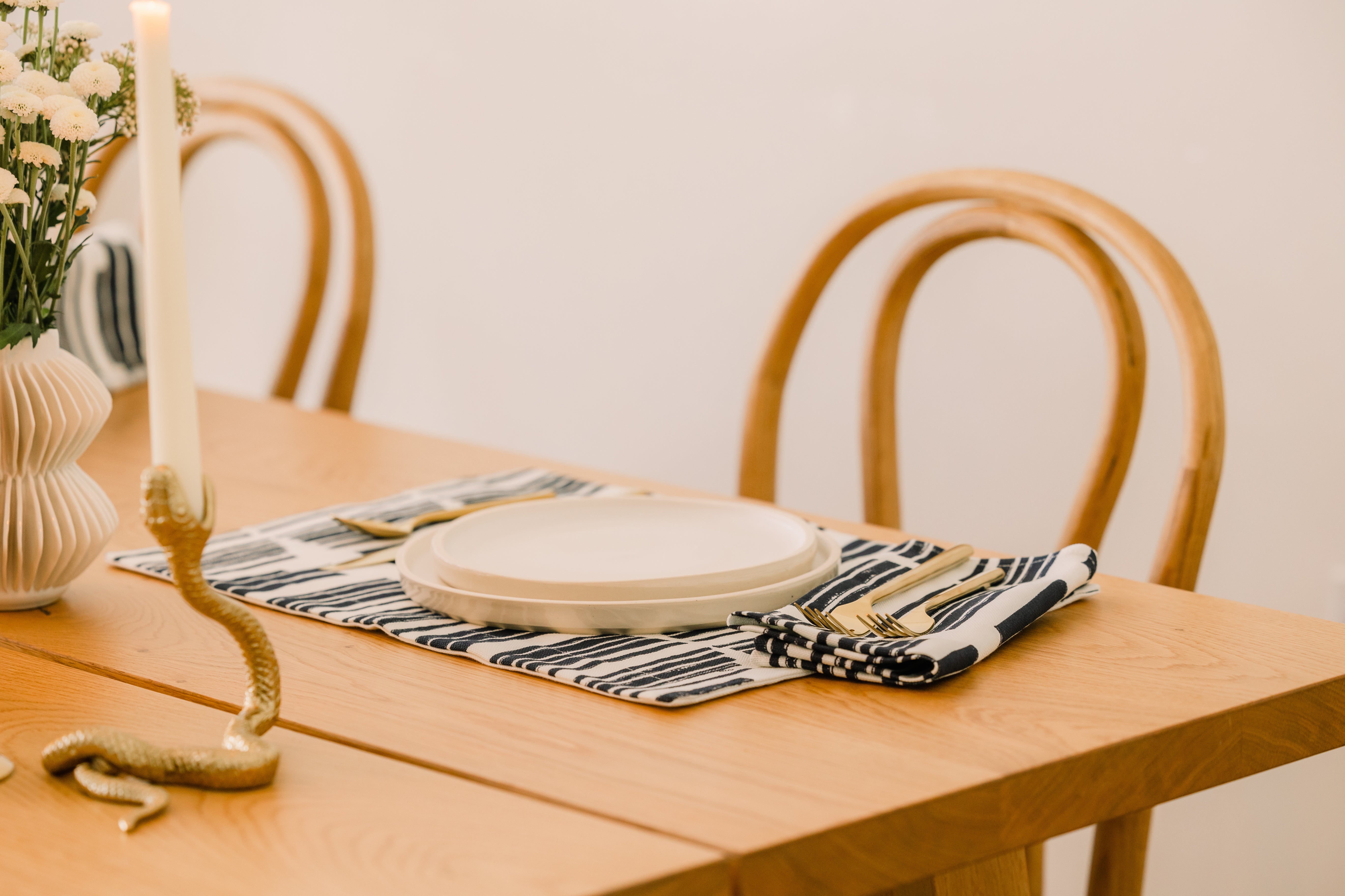 Marguerite in Indigo - Napkin - Thumbnail 5