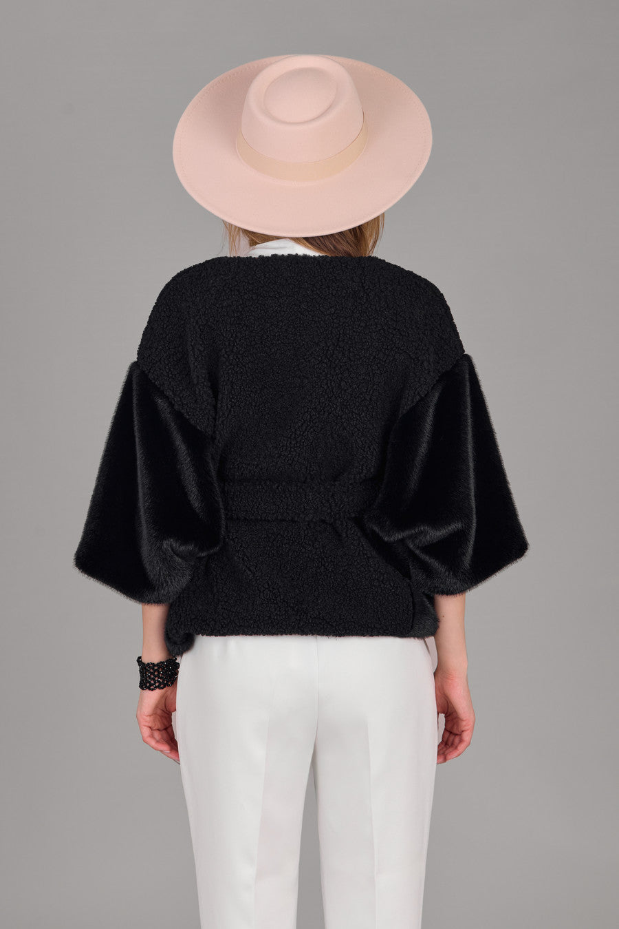 Fur Tie Front Short Kimono - Black