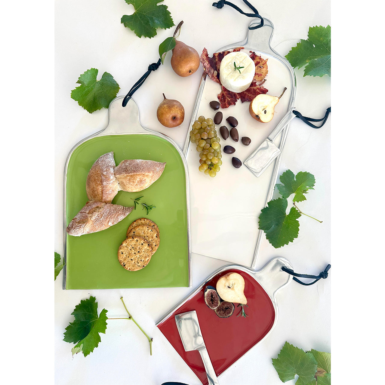Cheese Paddle with Knife Set - Nima Oberoi Lunares 