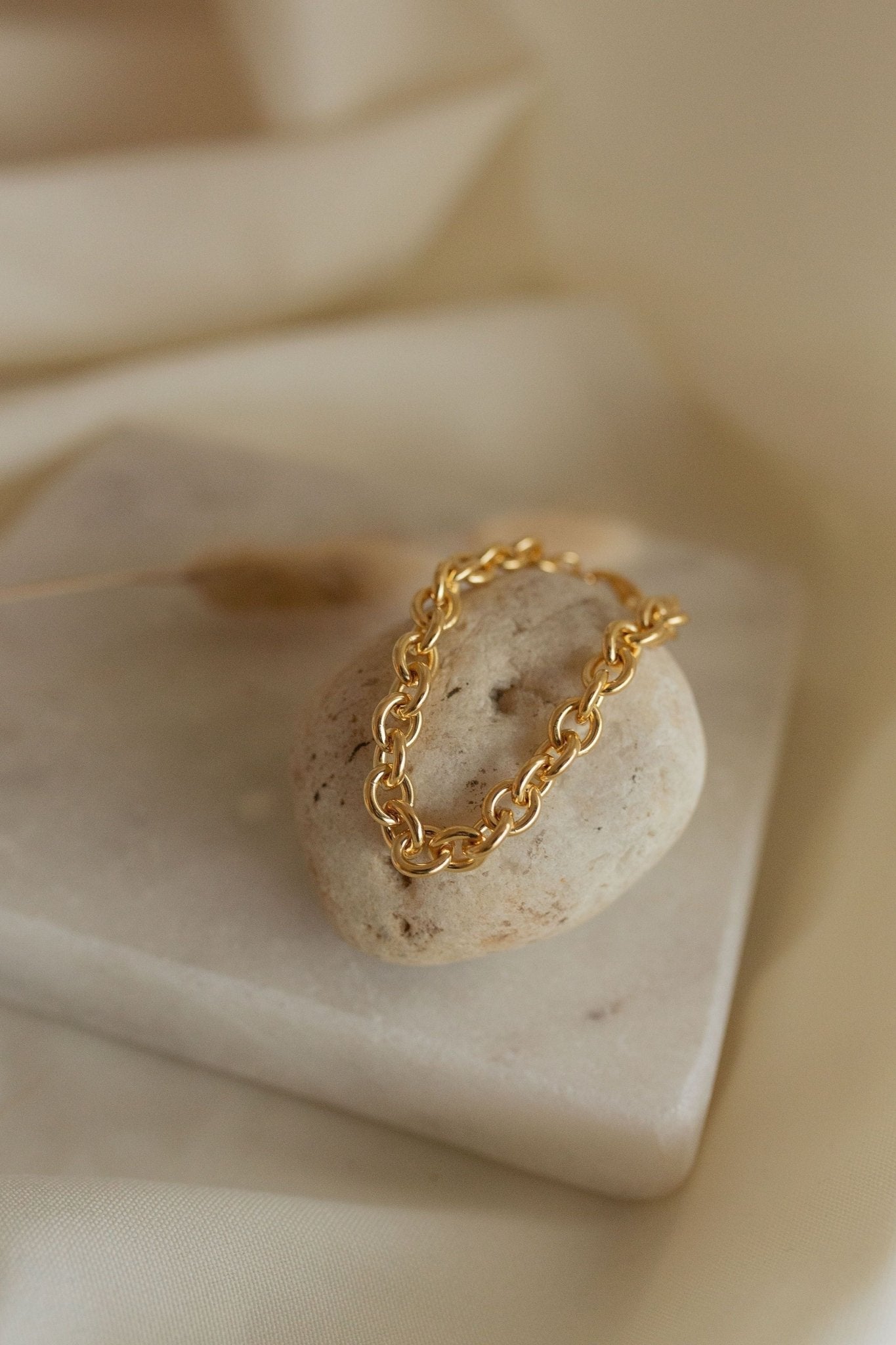 Paz Golden Chain Bracelet - Dea Dia
