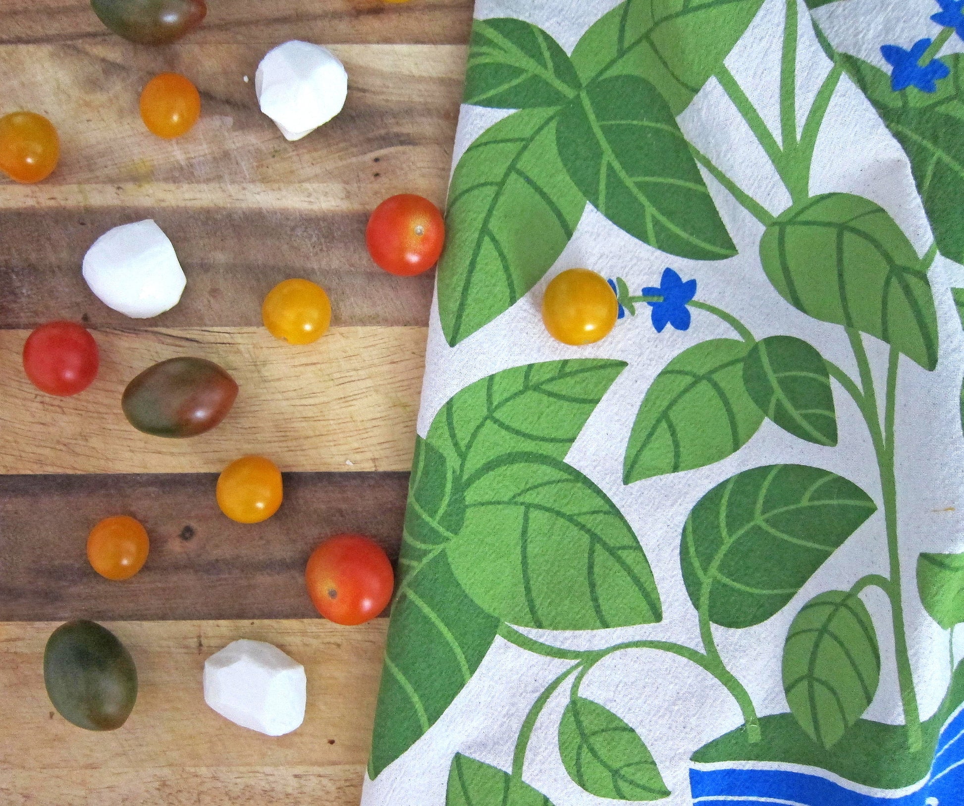 Matching dish towel and sponge cloth set with basil design
