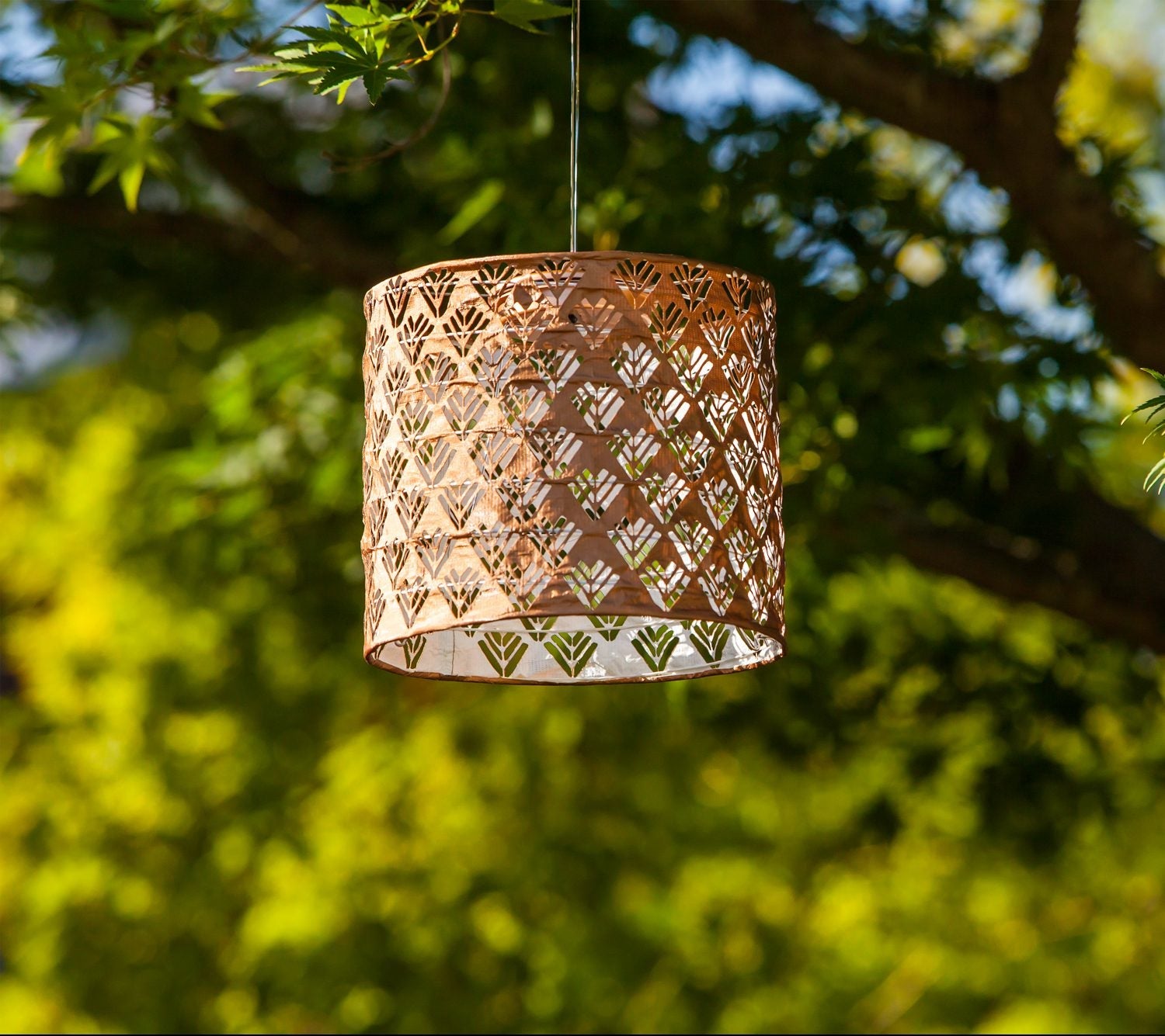 Soji Stella Drum Tyvek Solar Lantern outside