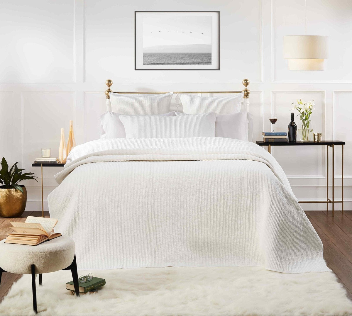 CL-153-9496_2|Stylish dark grey quilted coverlet on a king-size bed, enhancing the cozy feel of a well-appointed bedroom.