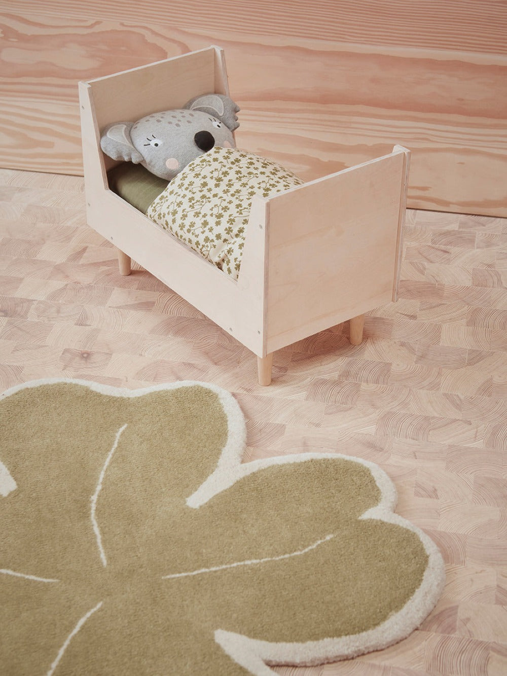 Retro Doll Bed 6
