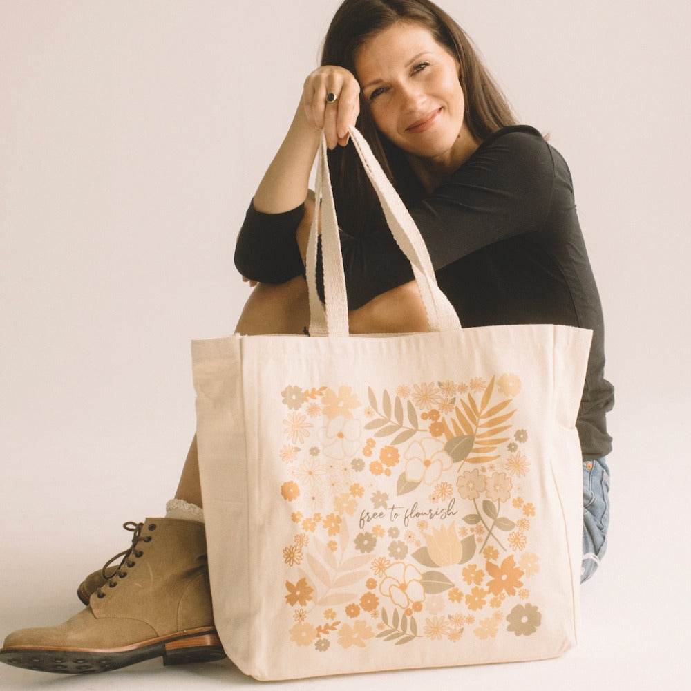 Free to Flourish | Tote