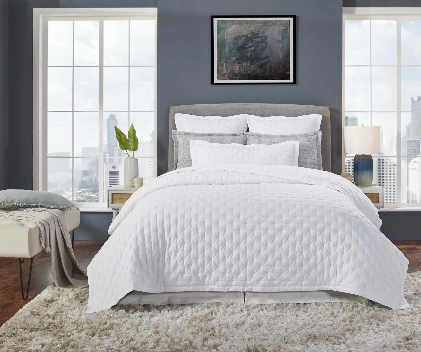 QT-349-X_1|Luxurious white diamond quilted bedding set, featuring quilt, shams, and pillows, creating a serene bedroom retreat.