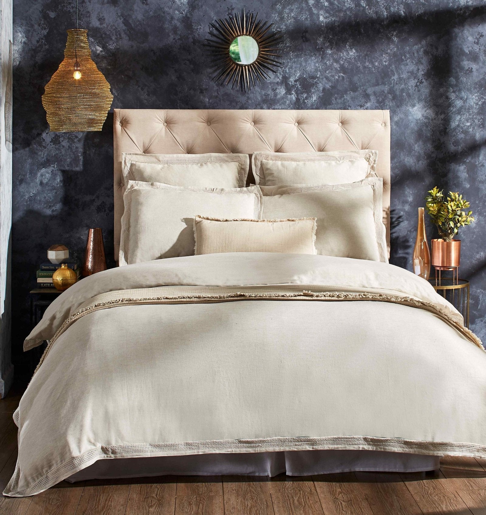 DT-021-10692_3|Luxury cream linen duvet cover with elegant fringe trim, perfect for a cozy bedroom aesthetic, queen/king size.