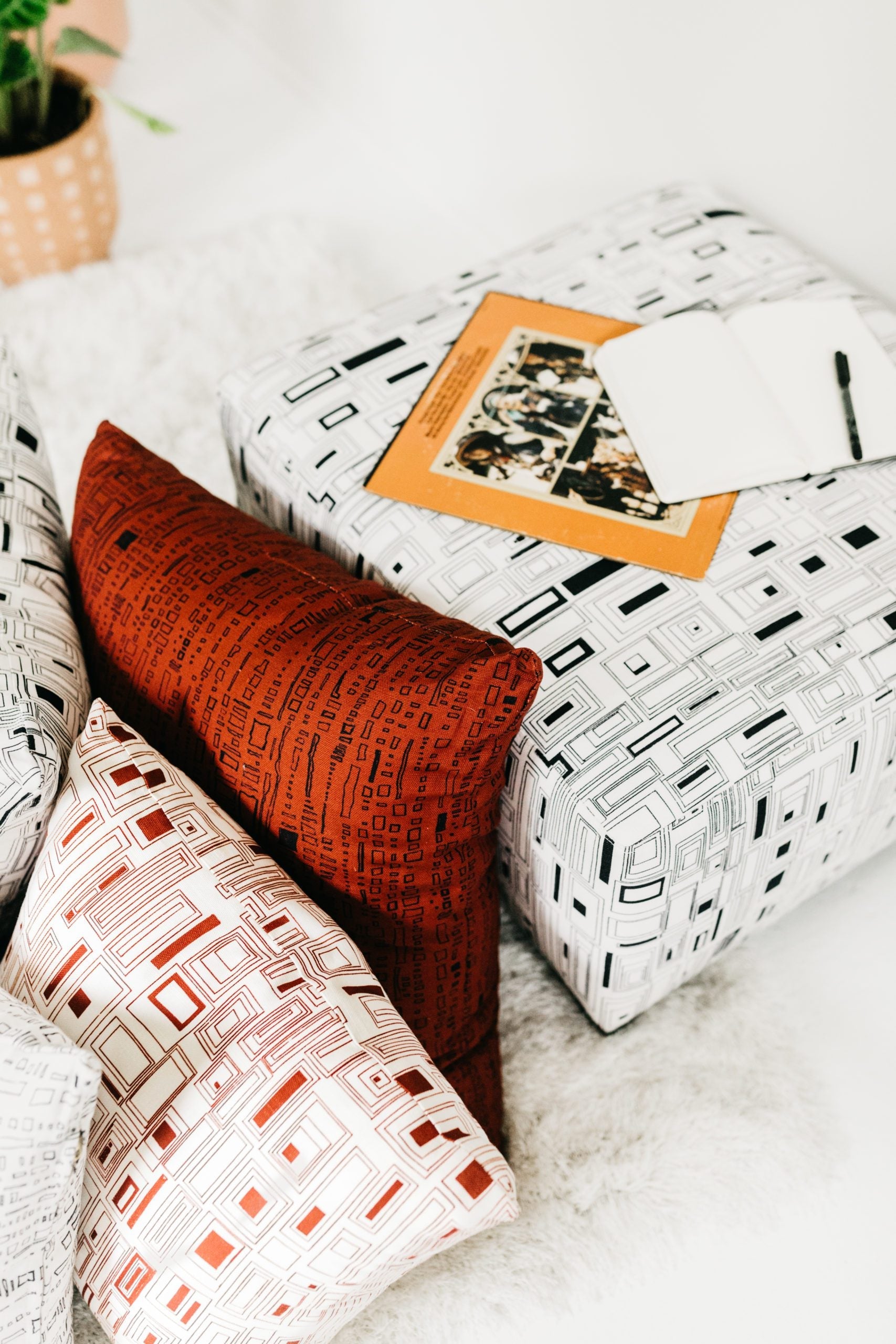 Cristianitos in Clairvoyant Large Ottoman 25" x 27" x 15" - at300nelson