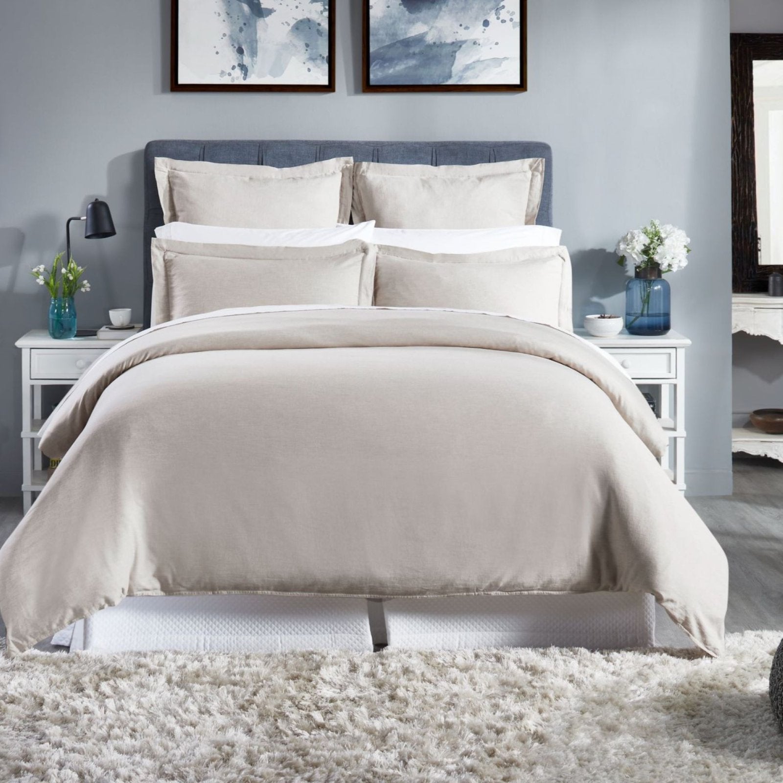 DT-036-10692_1|Soft beige solid duvet cover set, queen size, with matching shams, creating a serene and minimalist bedroom ambiance.