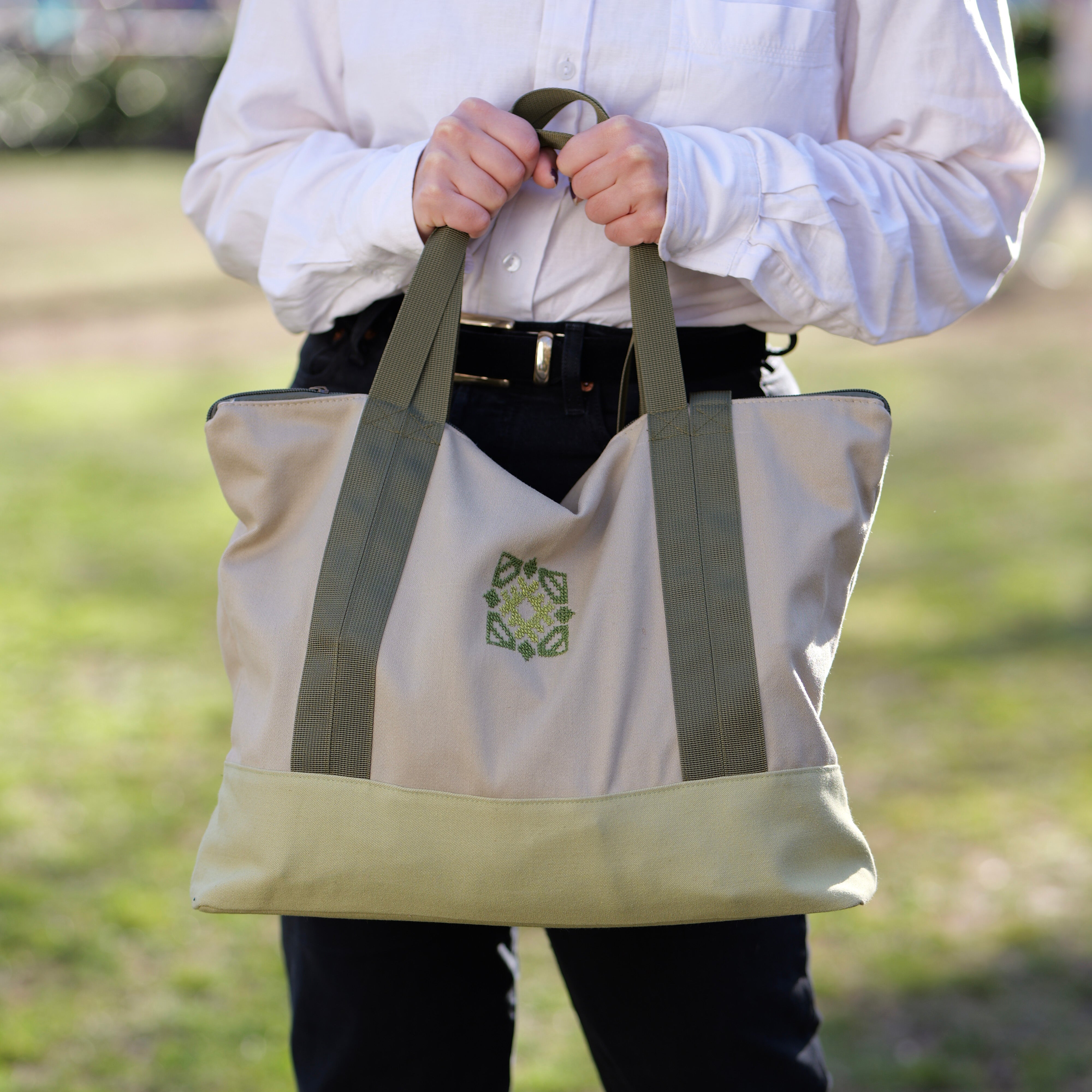 Rahaf Travel Bag - Green