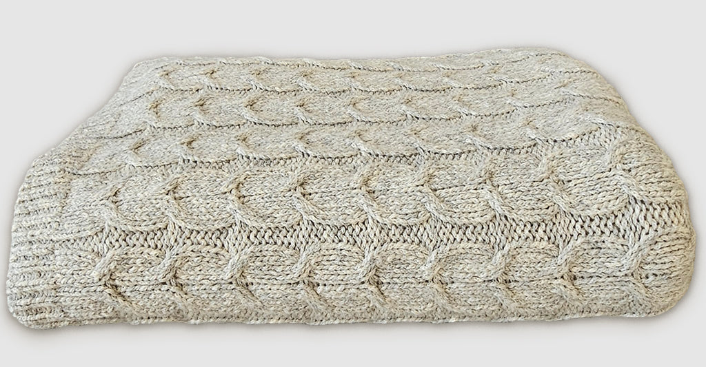 Muru Collection - Pima Cotton & Undyed Baby Alpaca Silver Cable Throw - Thumbnail 2