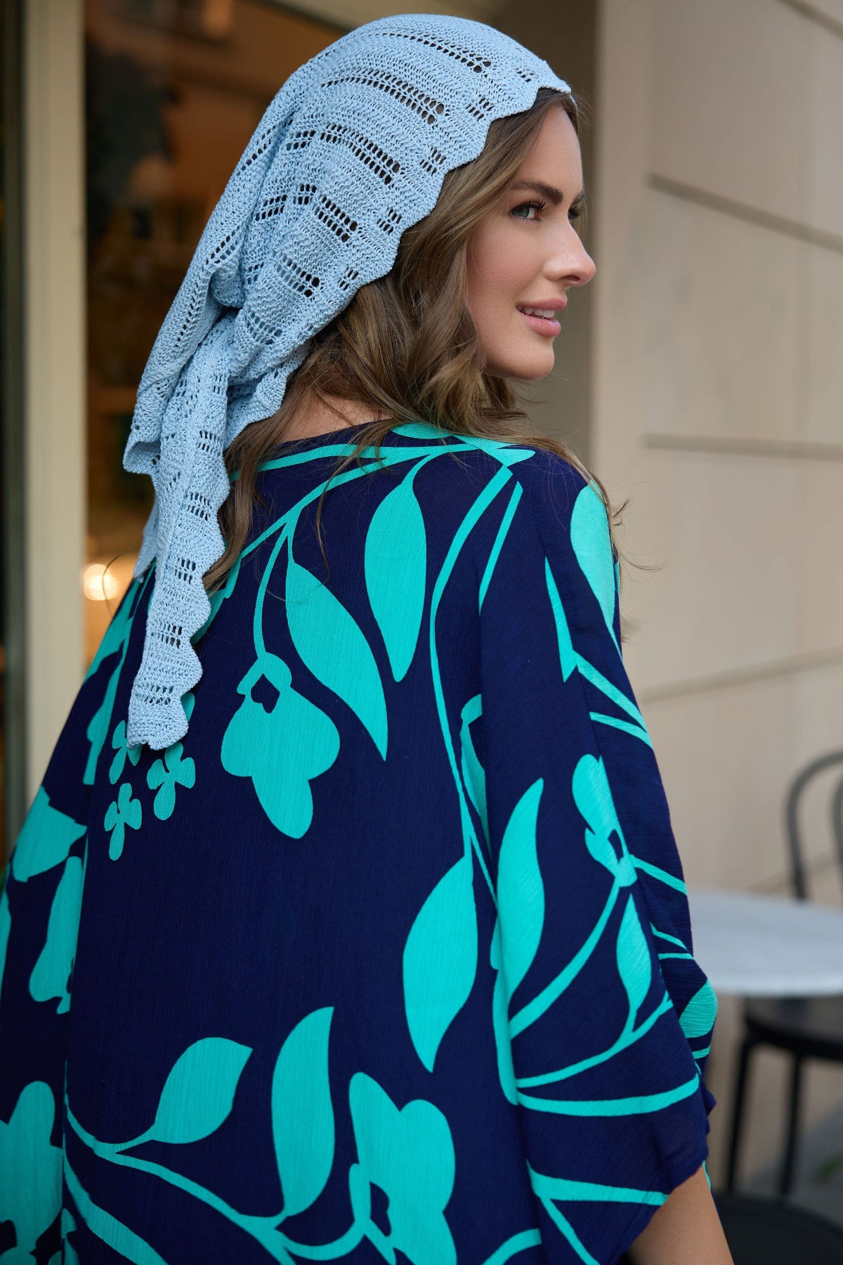 Knitted Triangle Bandana - Light Blue