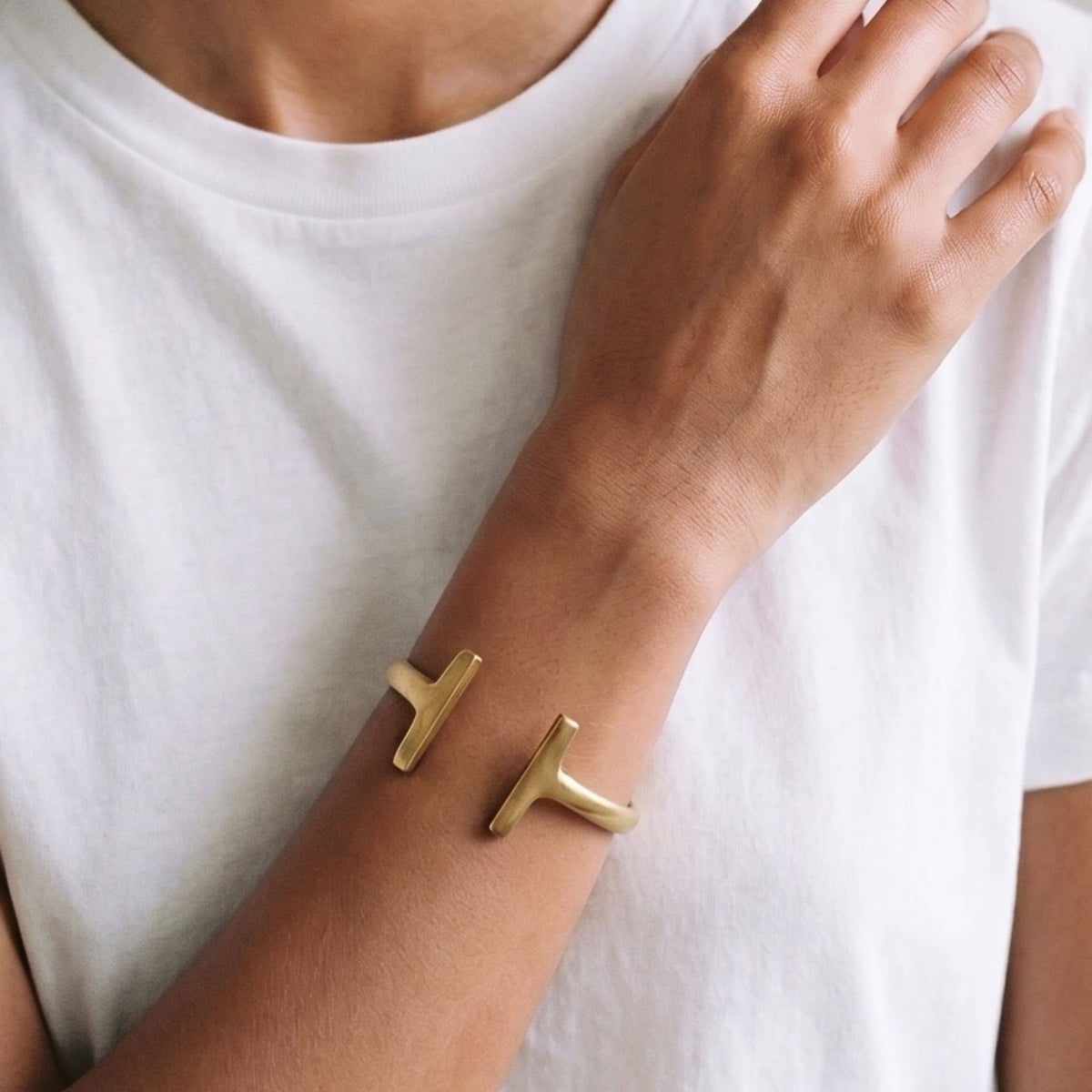 Double T Wrap Brass Bracelet | Simba Ecodunia