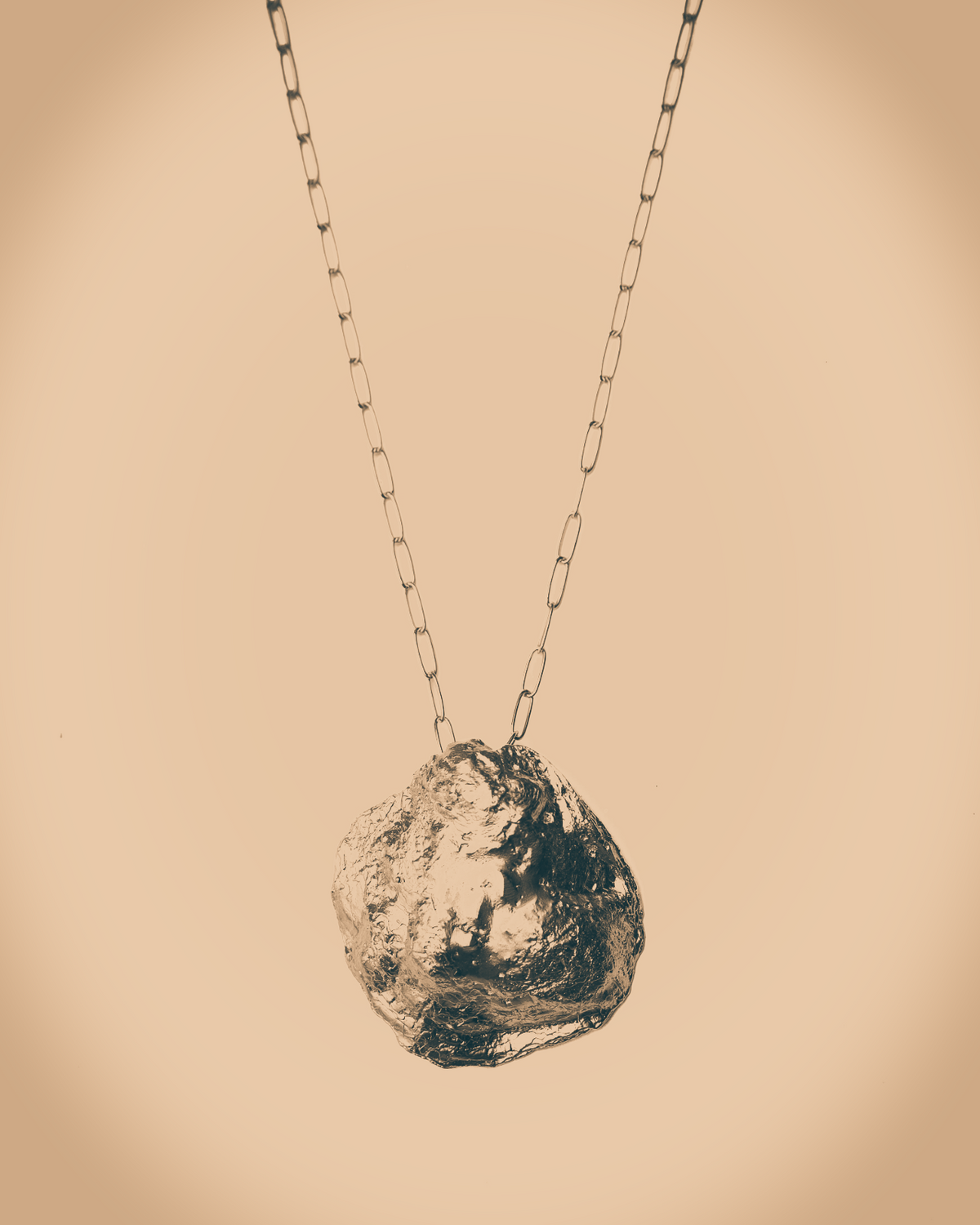 Erosion of Love Mini Oyster Necklace