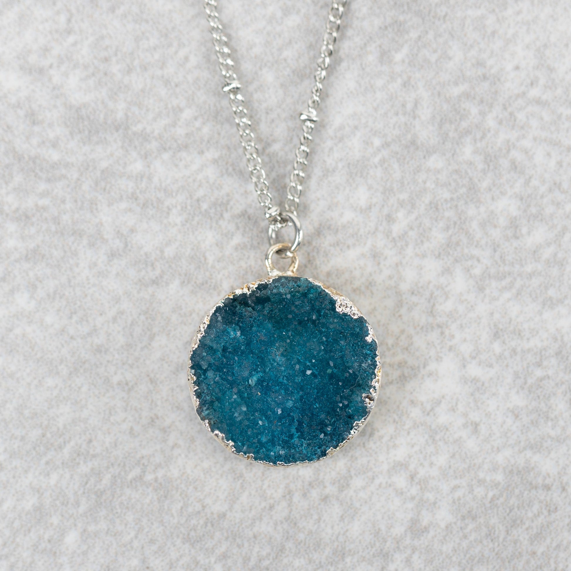 Chattan Geode Pendant Necklace - Ten Thousand Villages