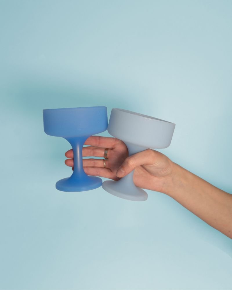 sky + kingfisher | mecc | silicone unbreakable cocktail glasses - porter green | style + sustainability