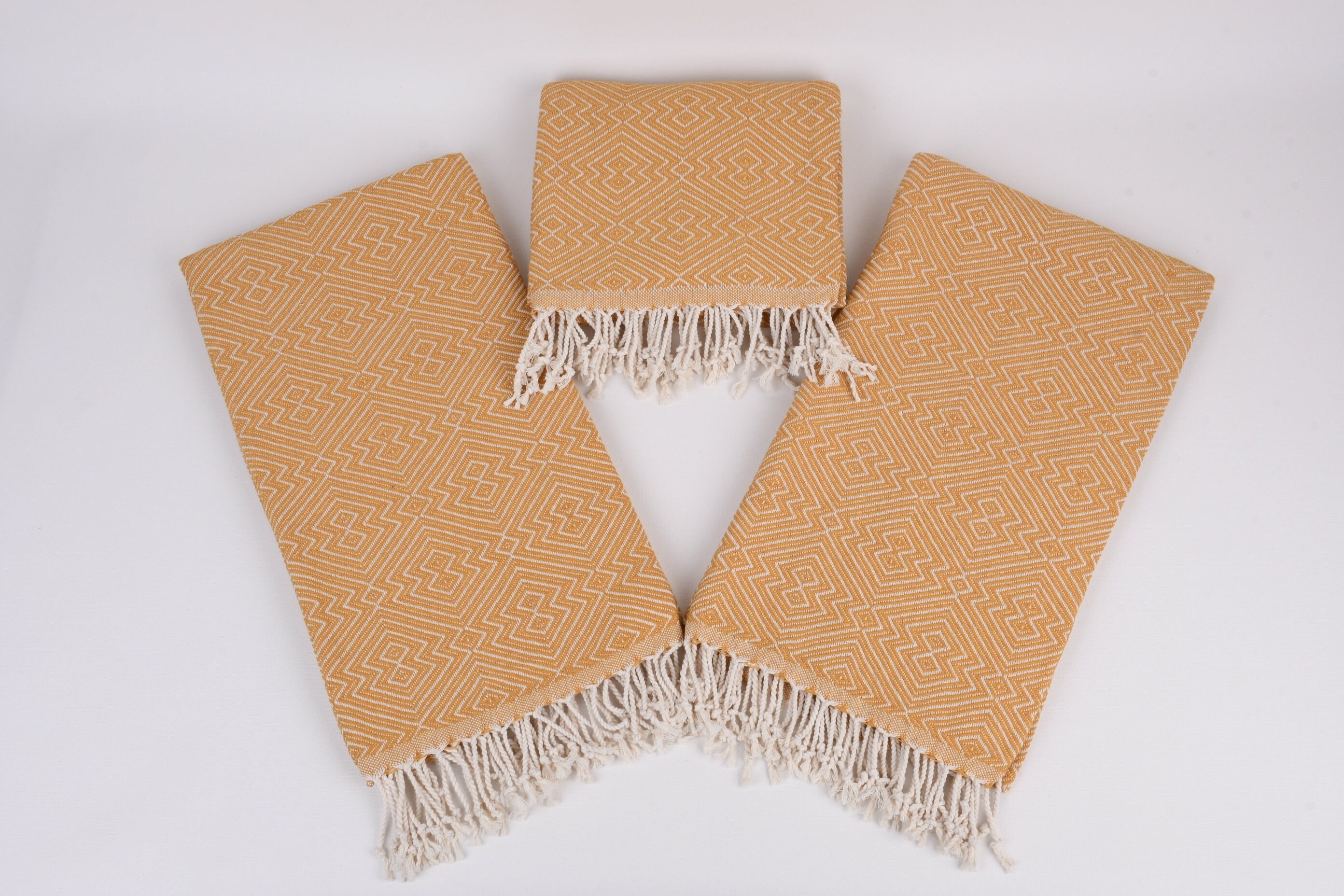 Safran Throw Blanket/Towel