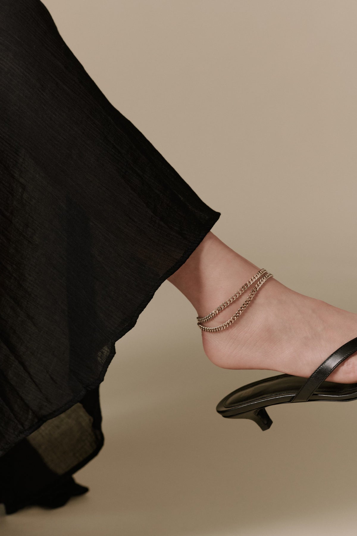 Maya Anklet in 14k recycled gold vermeil, view 2