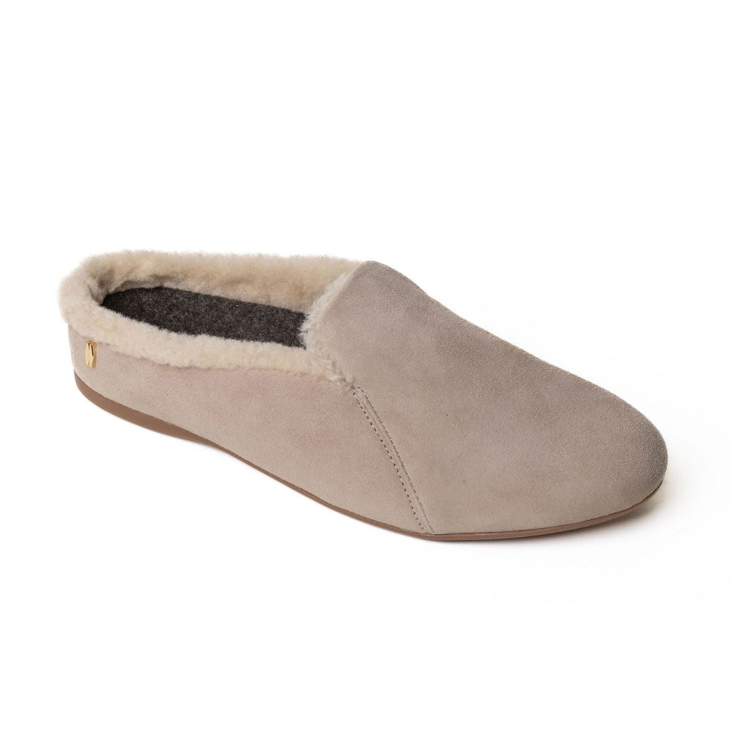 #color_sand-suede
