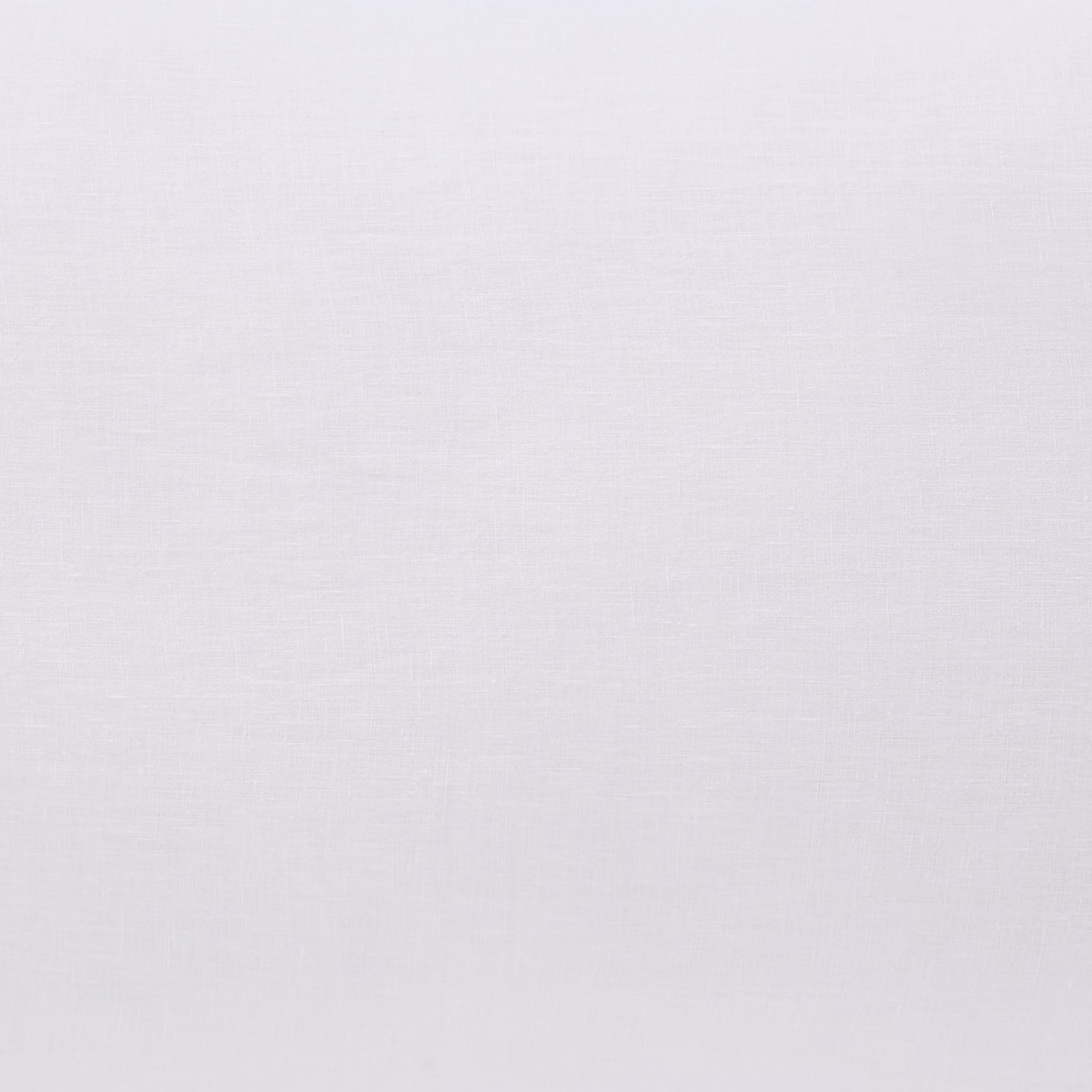 AKP-514-2040_5|Close-up of white 100% Linen sheets fabric, showcasing its natural, breathable texture. Luxurious and crisp bed linen.
