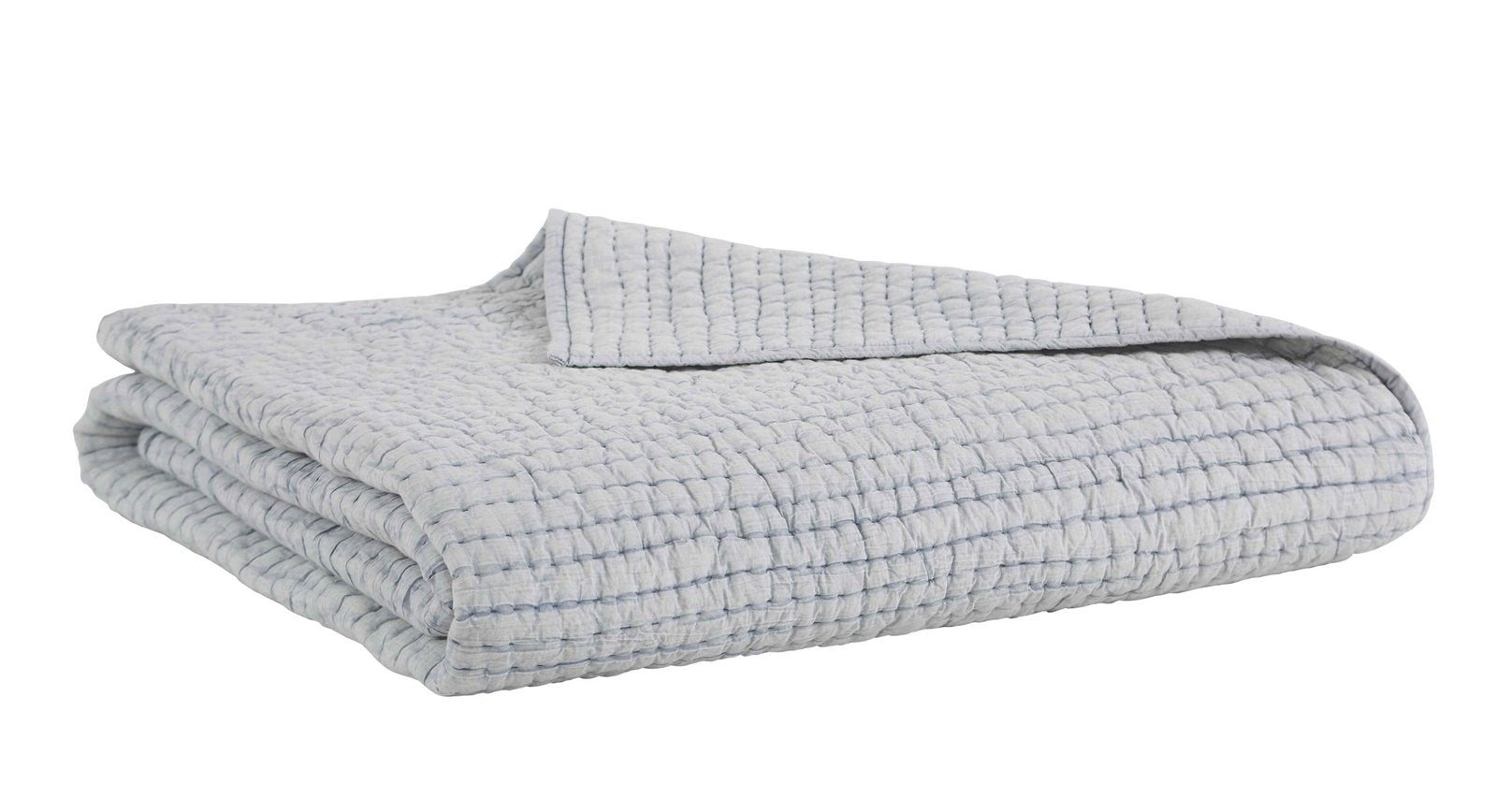 QT-316-11096_3|Folded light blue textured cotton quilt, a soft and cozy bedding essential for comfortable sleep and stylish bedroom decor.