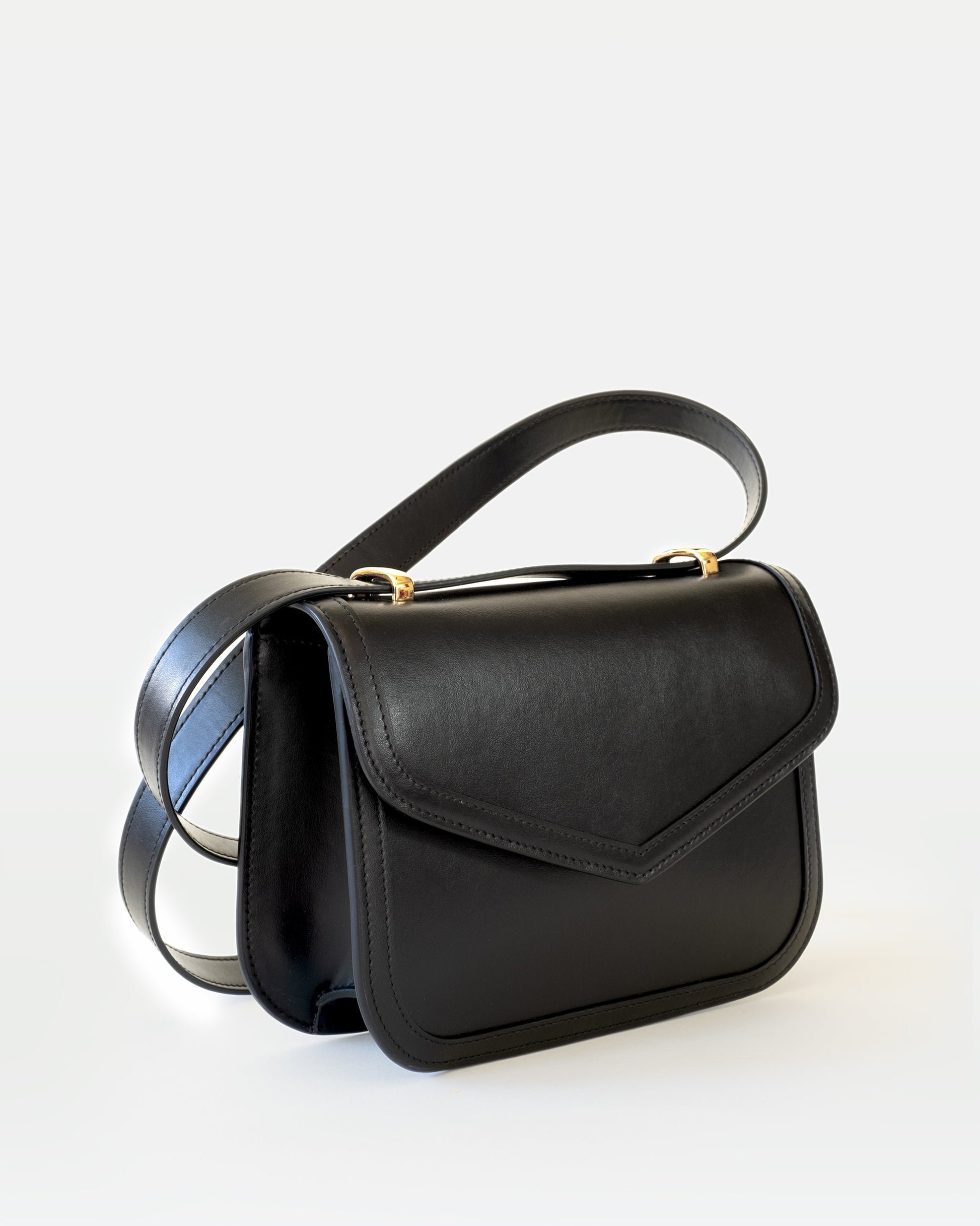 MAYA Crossbody in Mirum#color_black