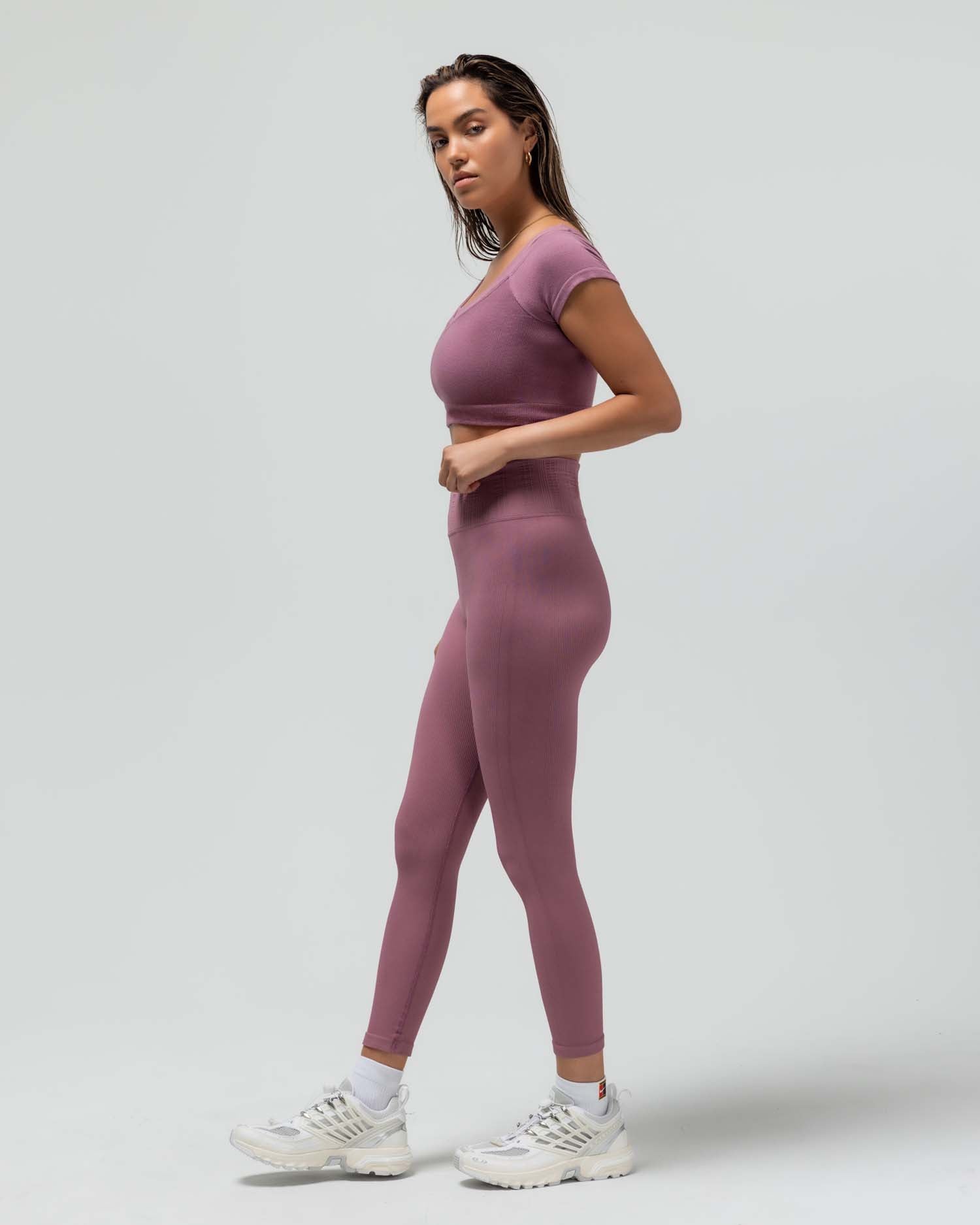 MAUVE