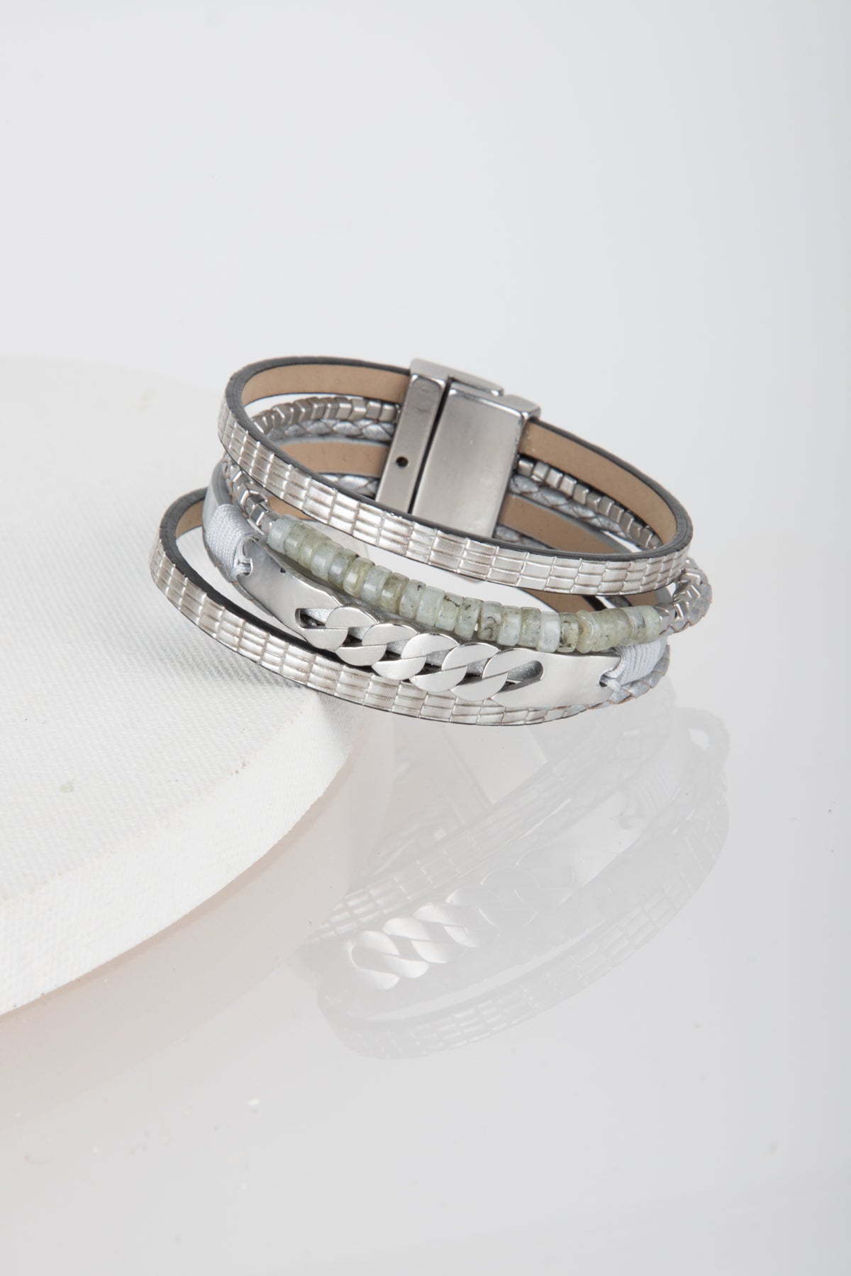Natural Stones and Chain Leath - Grey