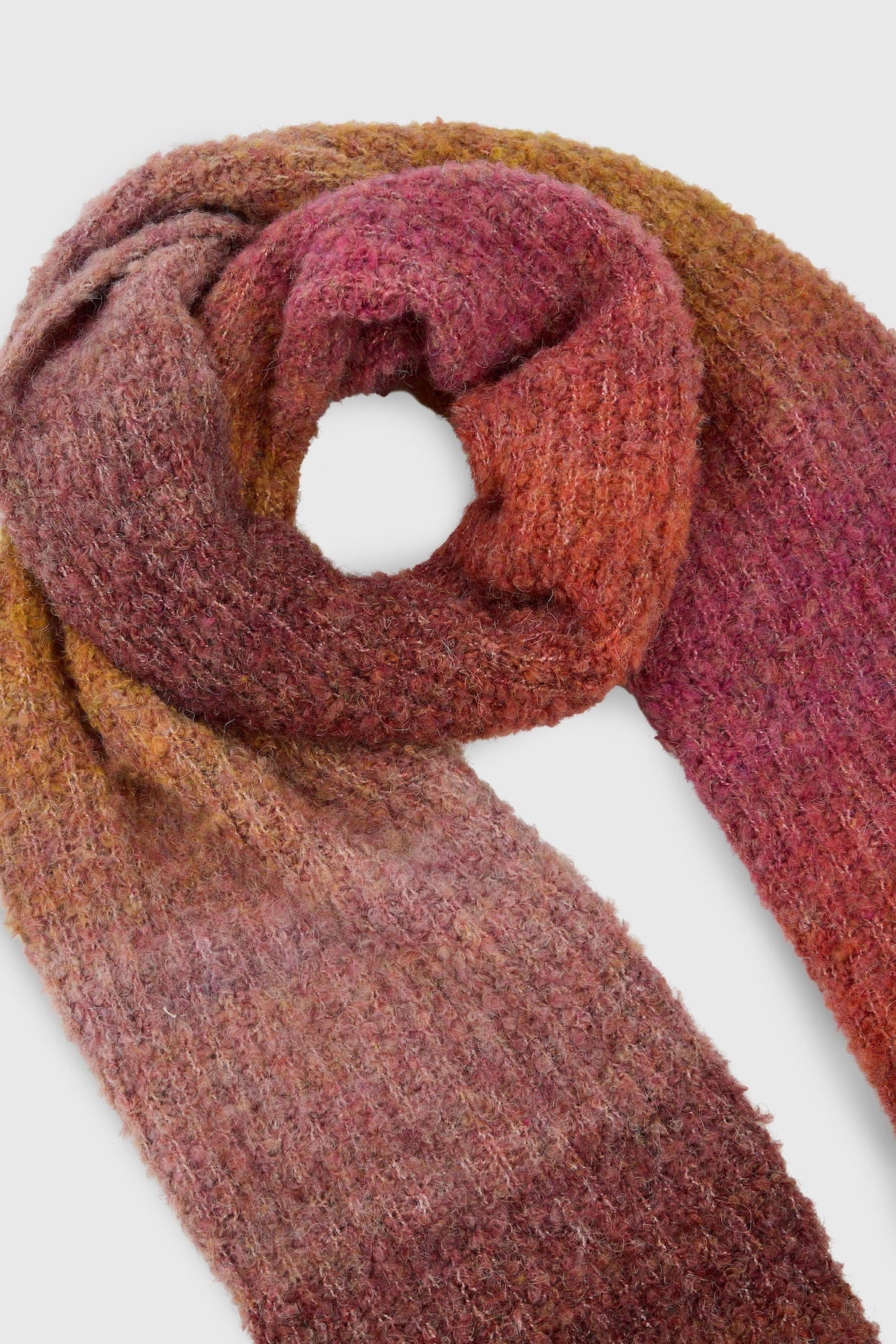 Gradient Knit Scarf - Pink