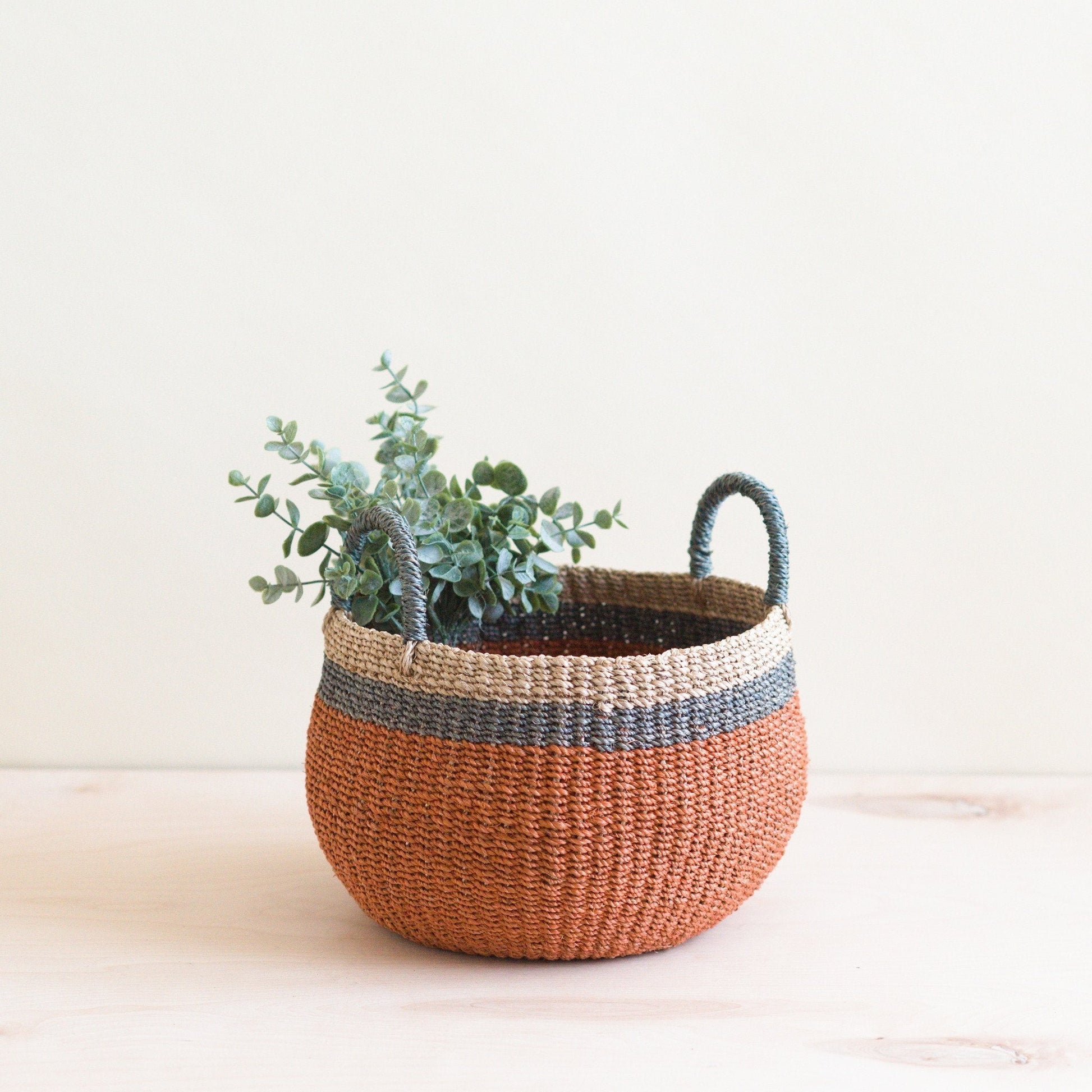 Baskets - Coral Tabletop Catch-All with Handle - Handcrafted Baskets | LIKHÂ - LIKHÂ