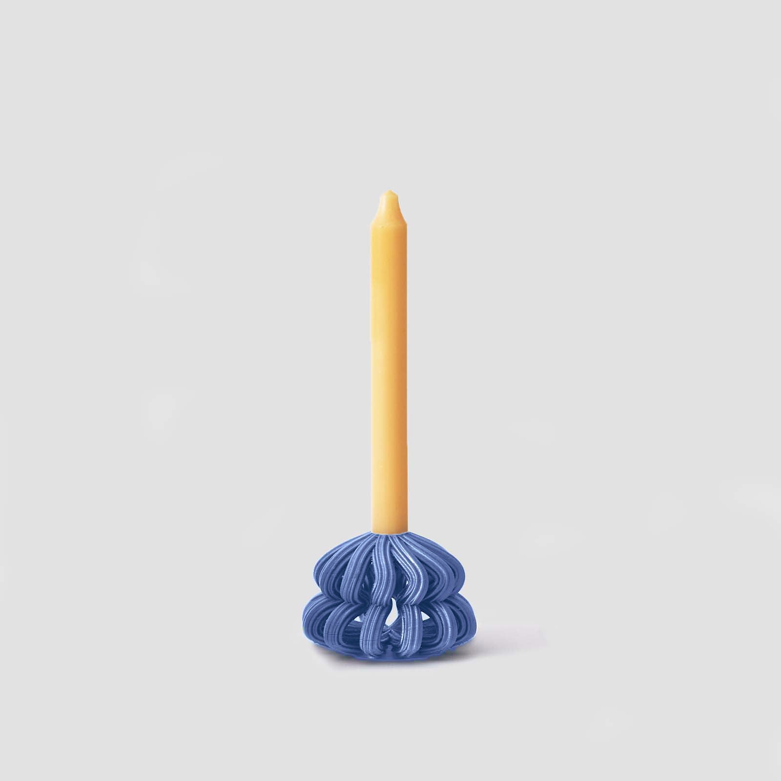 Frosting Loop Candle Holders - Form&Seek