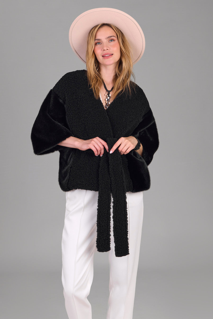 Fur Tie Front Short Kimono - Black