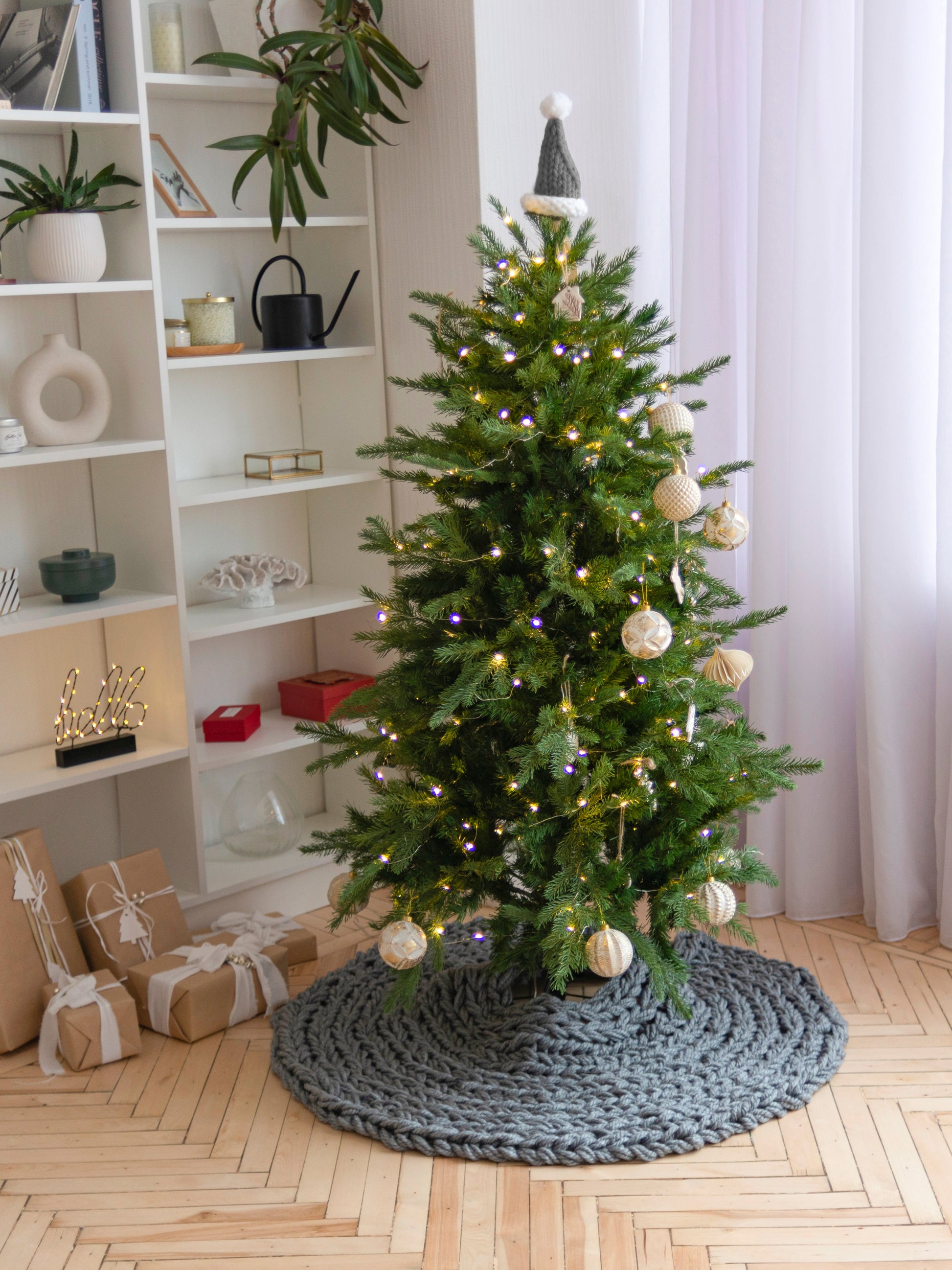 Chunky knit Christmas tree skirt grey Anzy Home