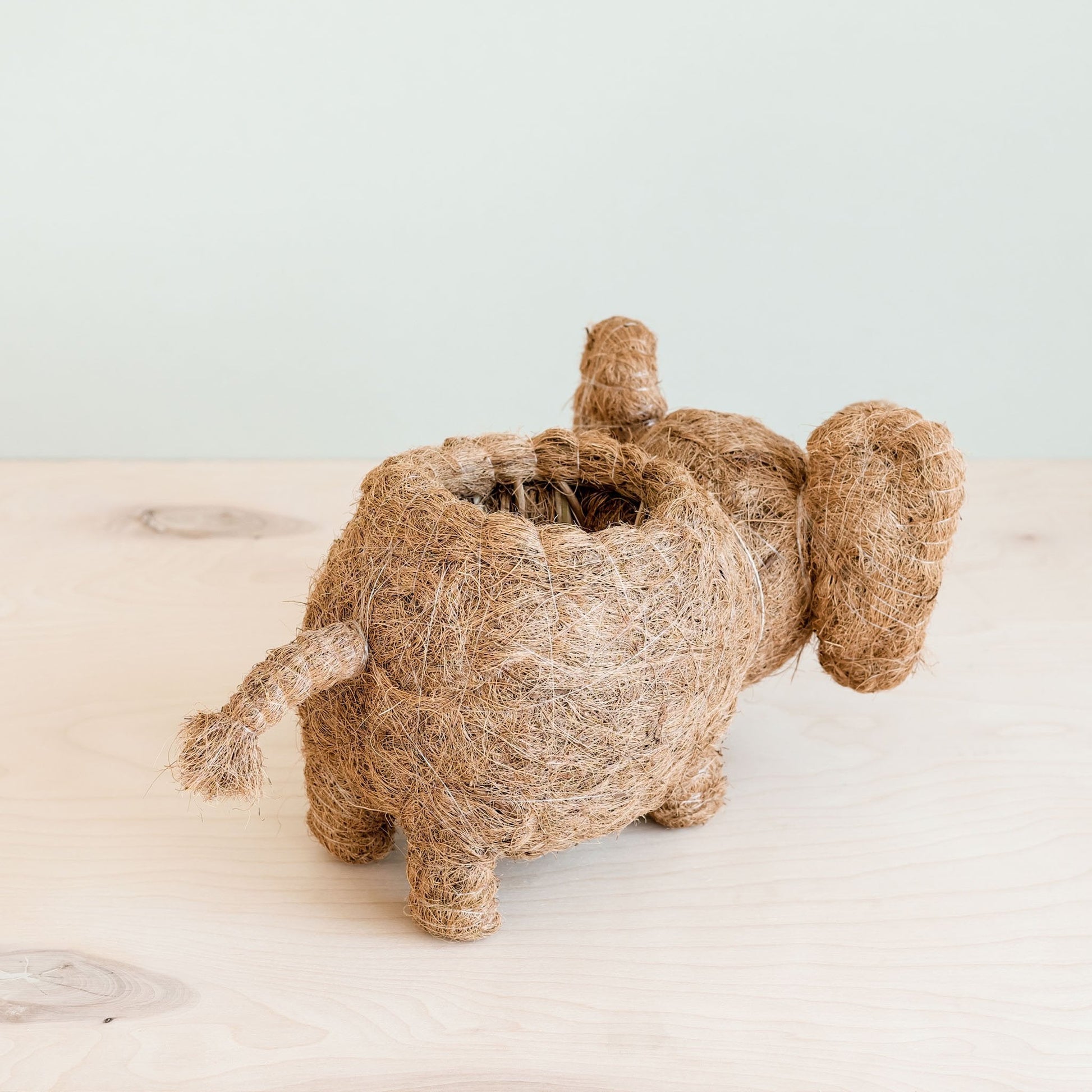 Planters - Elephant Plant Pot - Handmade Planter | LIKHÂ - LIKHÂ