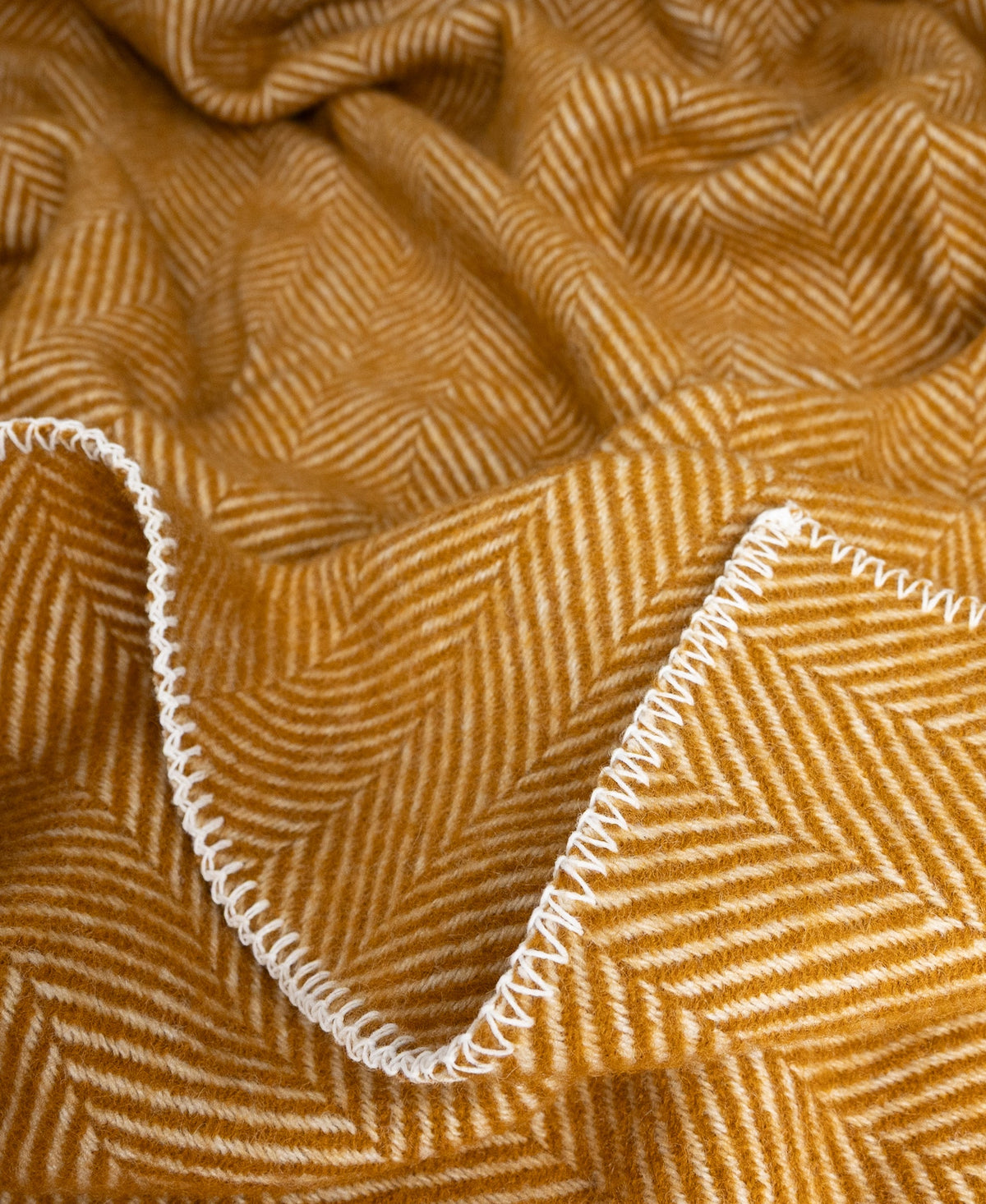 Highland Tweeds BIG Throw ~ Whiskey Herringbone ~-Throws and Blankets-[bar code]-Prince of Scots