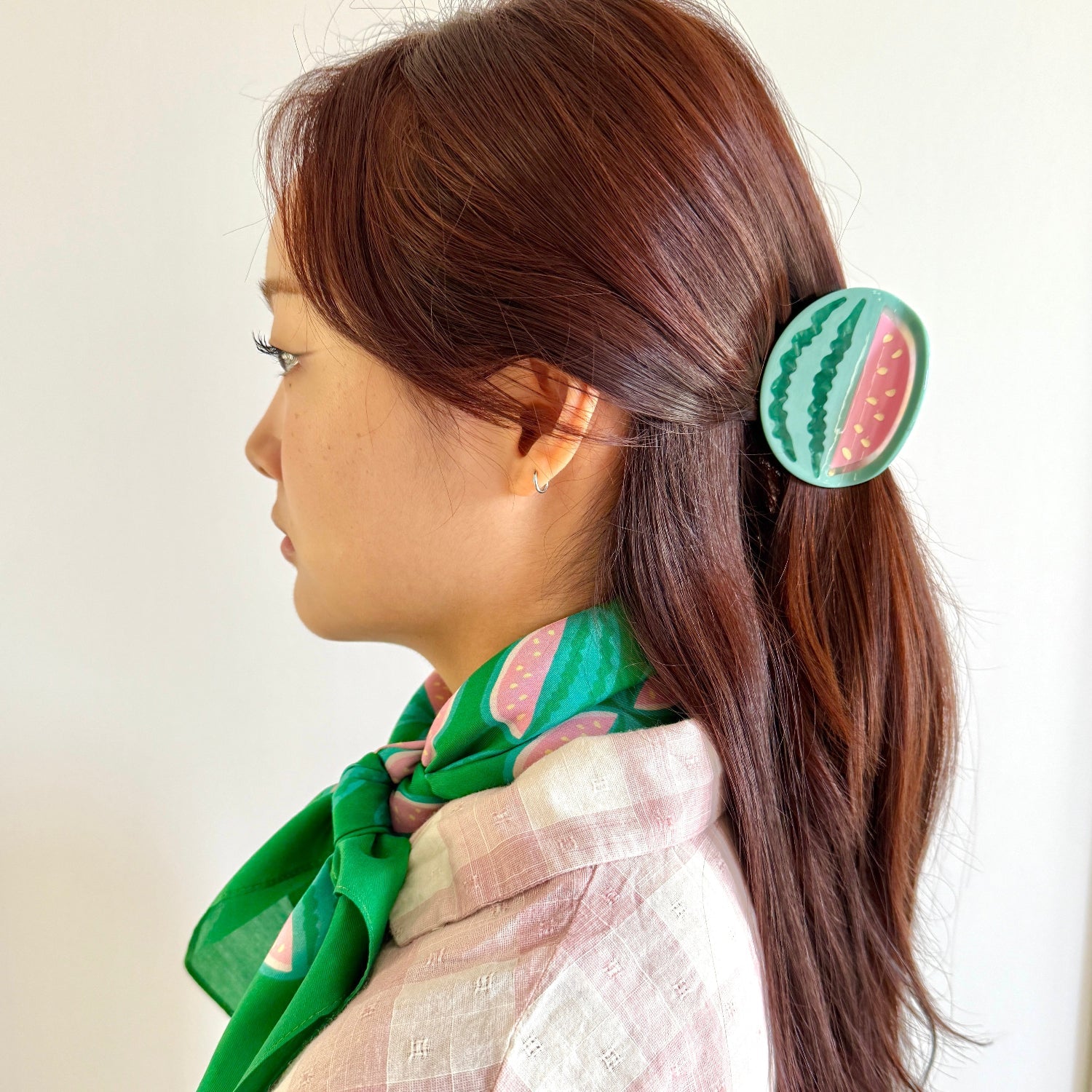 Refresh yourself on a warm summer day with our watermelon hair claw clip. 